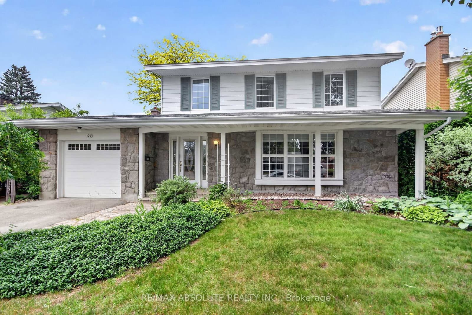 1953 Mulberry Crescent, Ottawa, ON