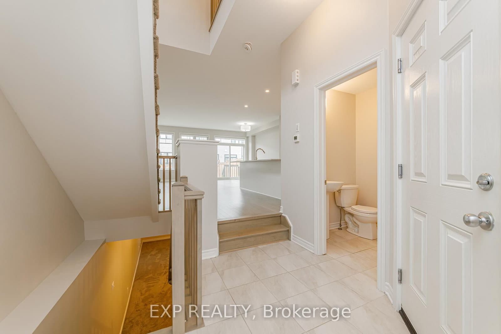 196 Angelonia Crescent, Ottawa, ON — photo 2