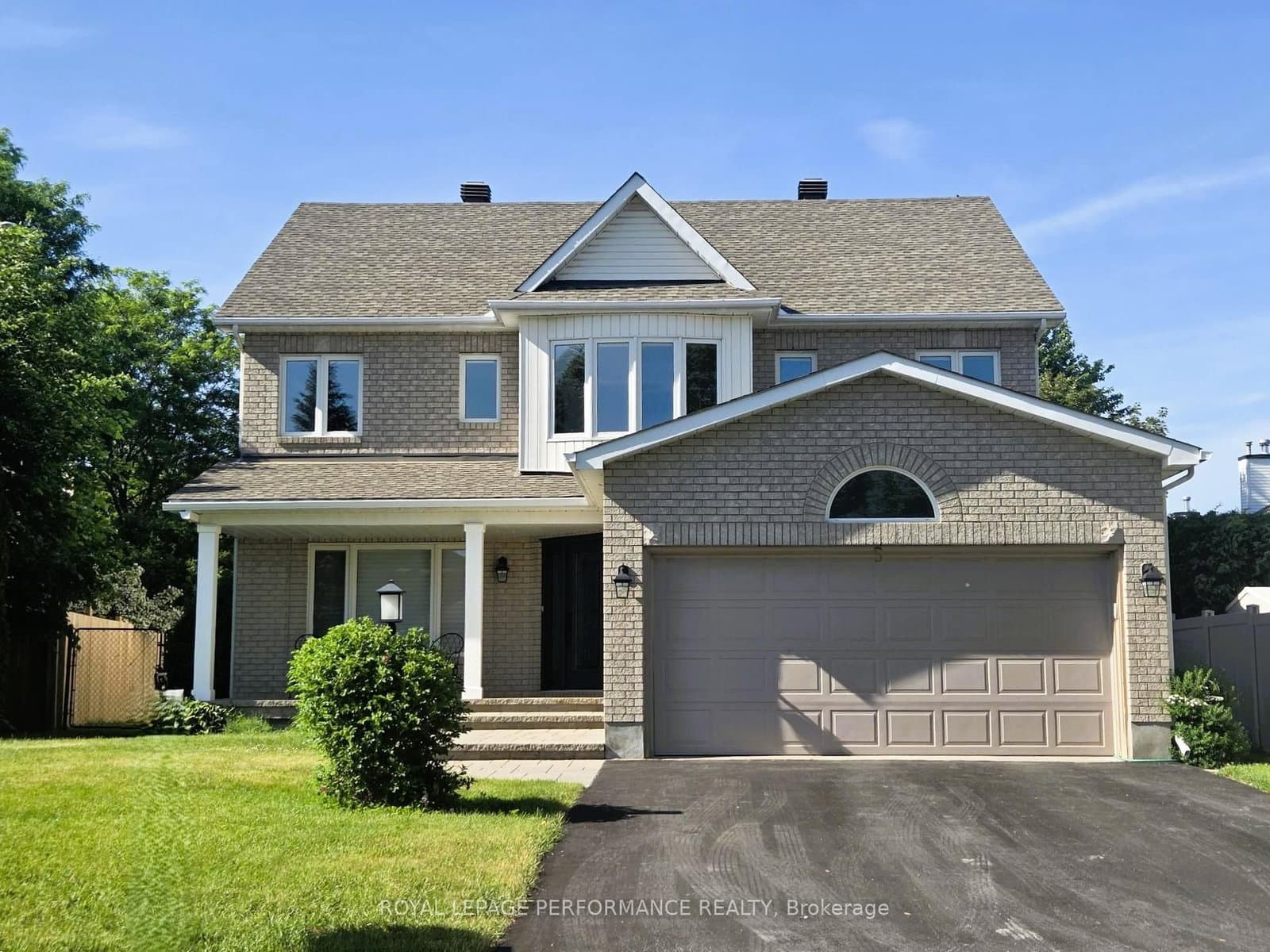 5 Mayford Avenue, Ottawa, ON