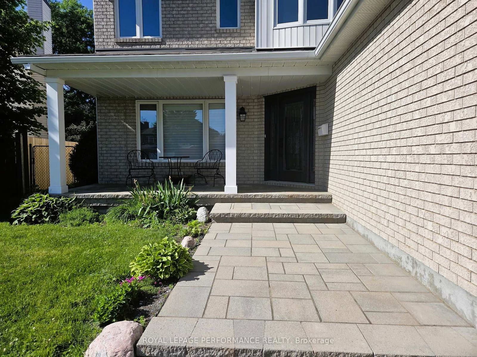 5 Mayford Avenue, Ottawa, ON — photo 2