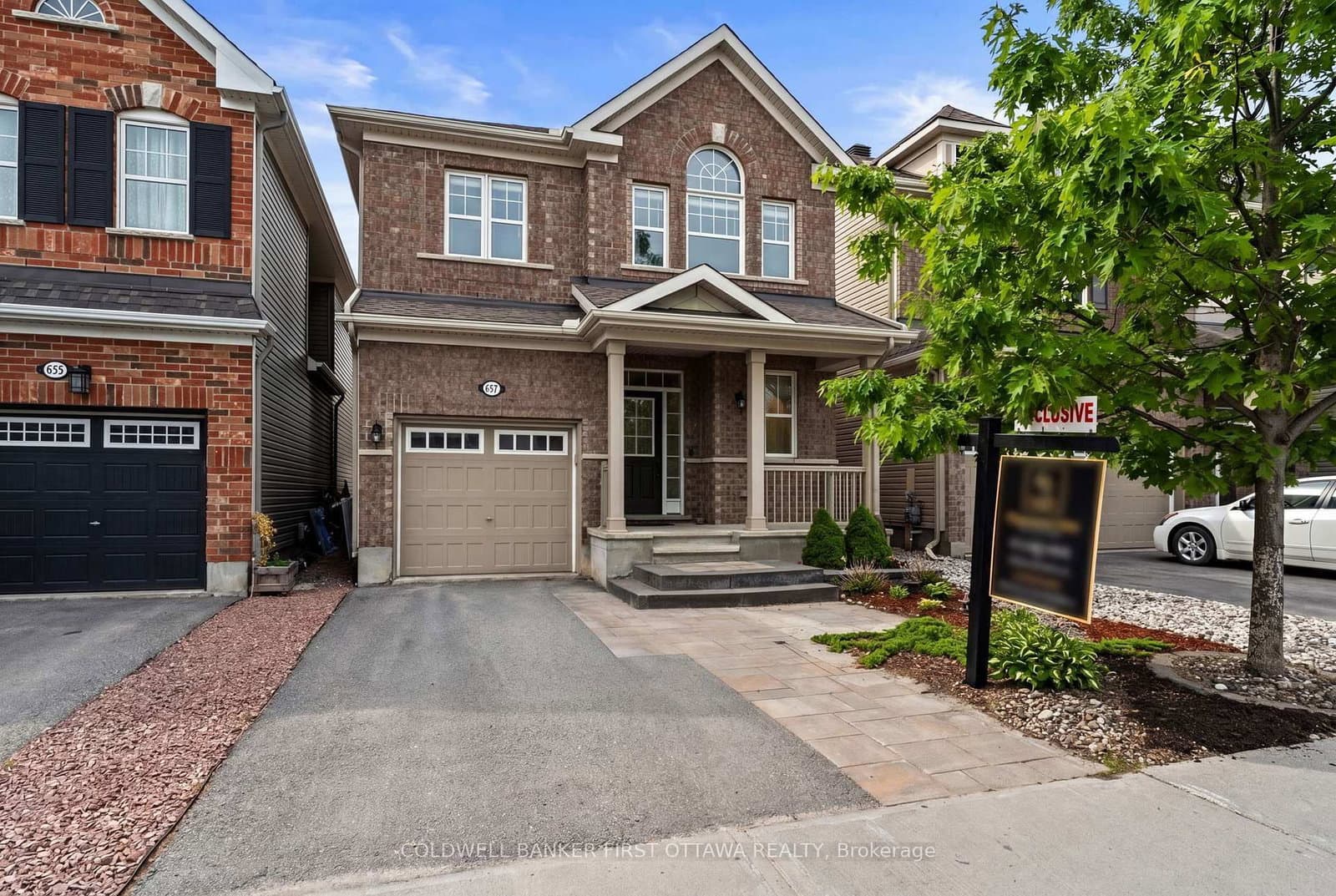 657 DUNDONALD Drive, Ottawa, ON — photo 2