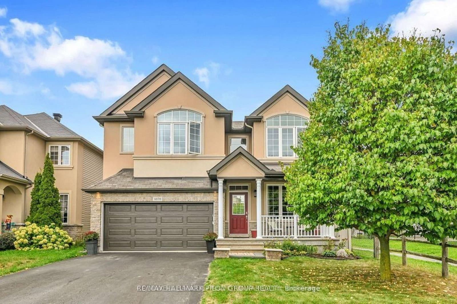 1878 Montmere Avenue, Ottawa, ON