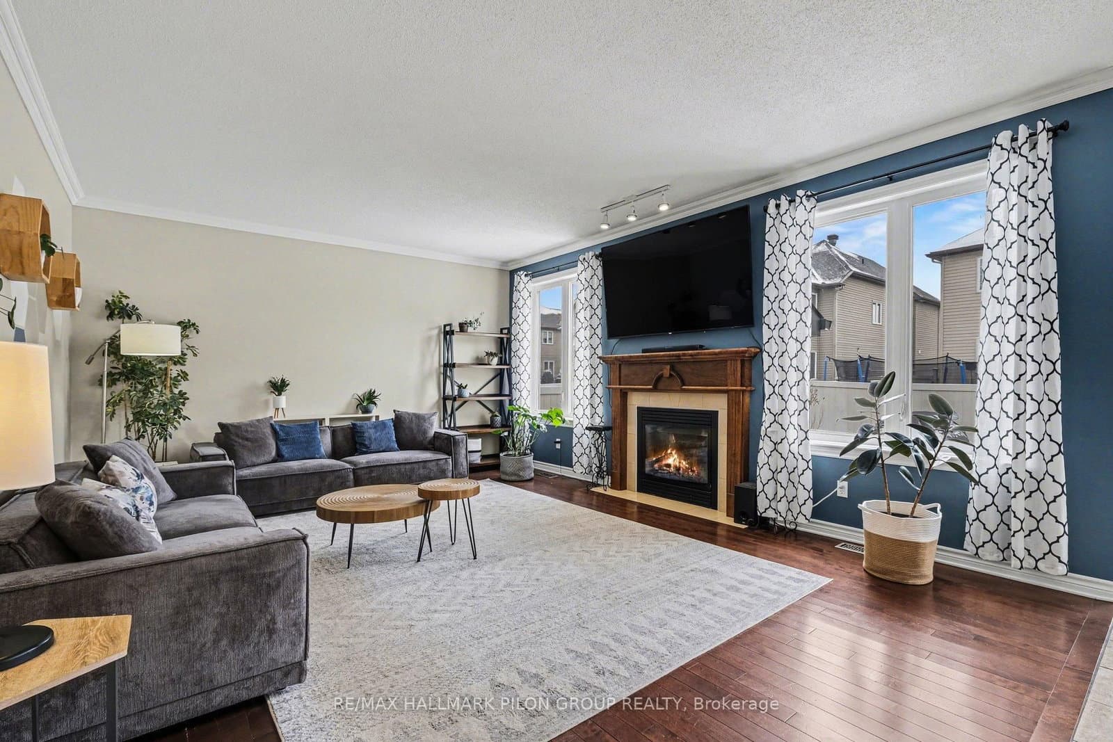 1878 Montmere Avenue, Ottawa, ON — photo 3