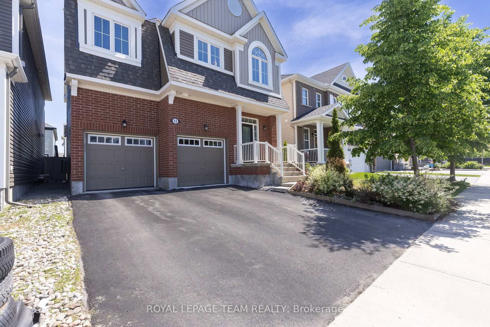 12 Oxalis Crescent, Ottawa, ON — photo 2