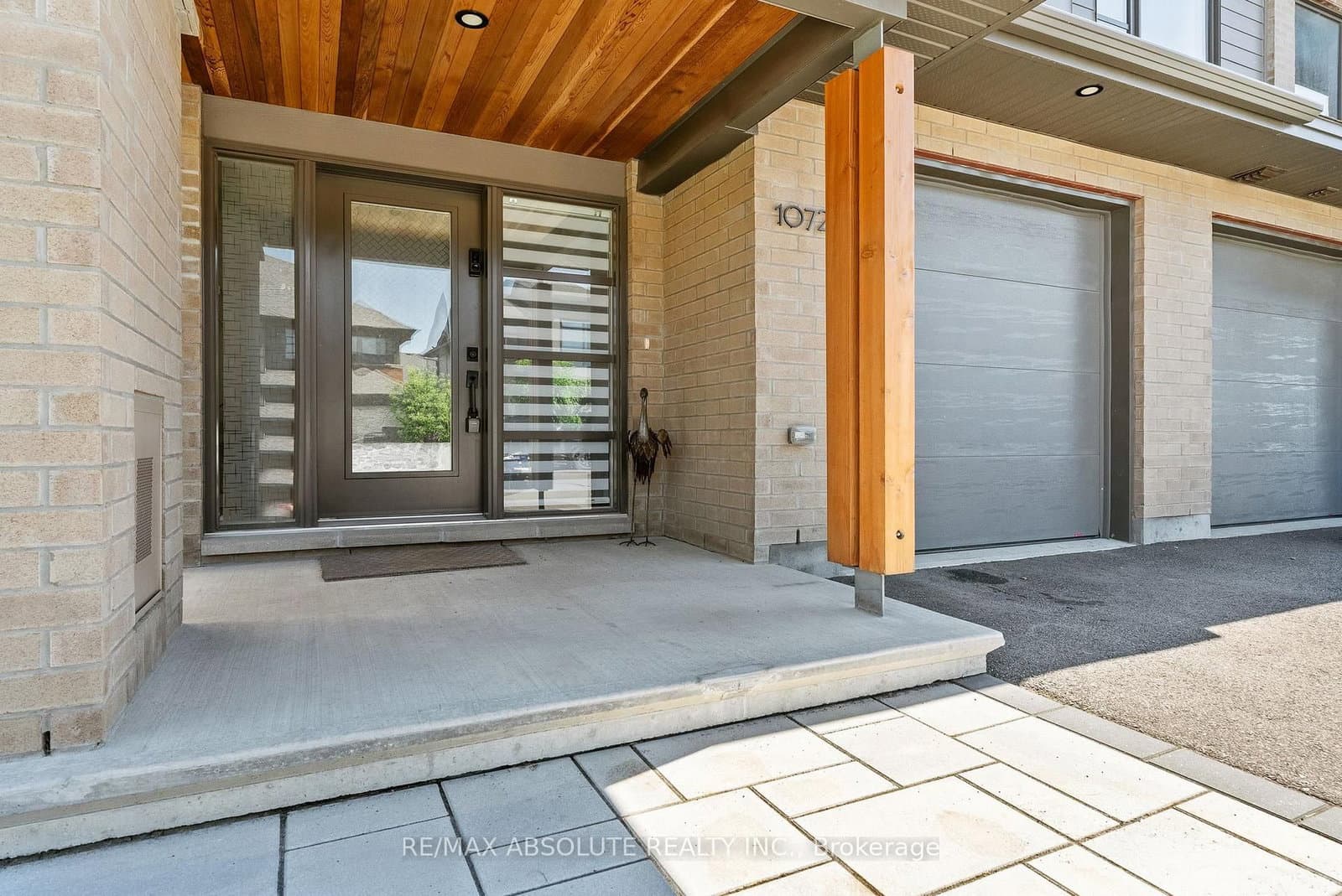 1072 Lunar Glow Crescent, Ottawa, ON — photo 2