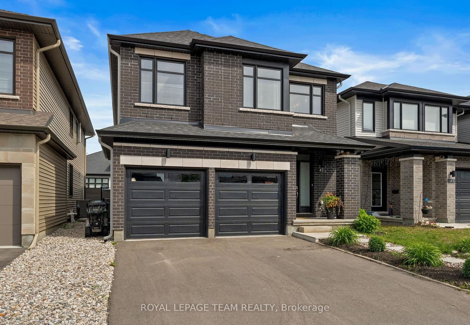 41 Whooping Crane Ridge, Ottawa, ON — photo 2