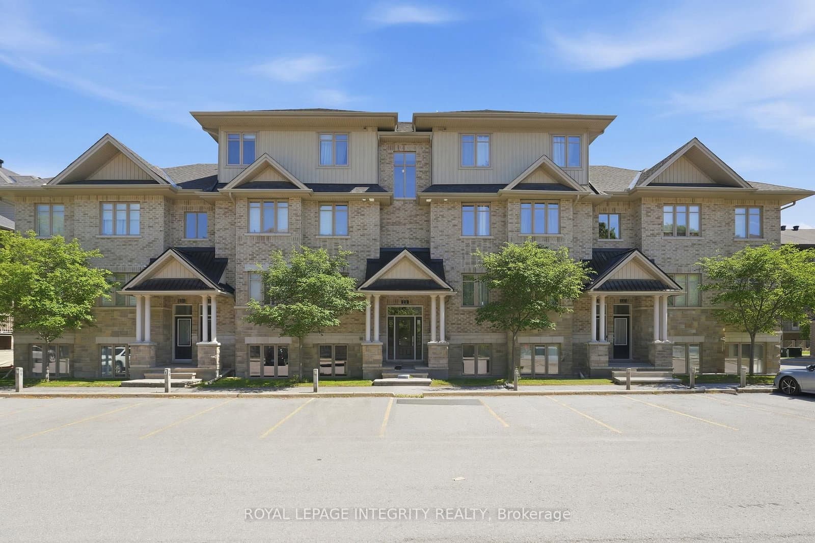 20A Tadley Private, Ottawa, ON — photo 2