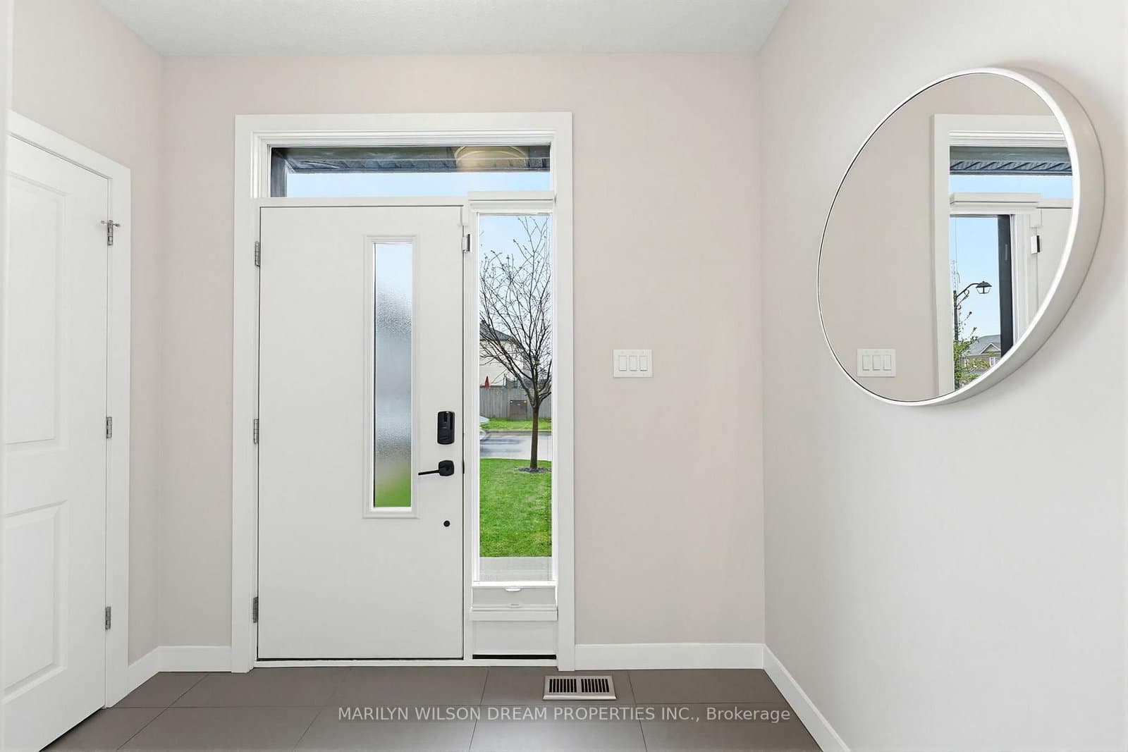 304 Andalusian Crescent, Ottawa, ON — photo 3