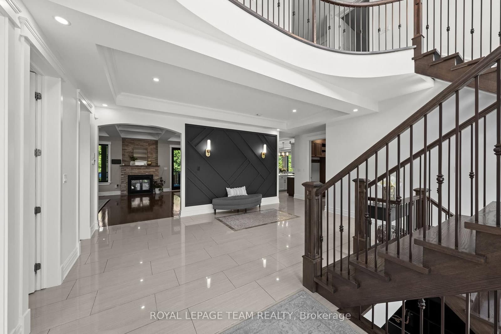 17 Argue Drive, Ottawa, ON — photo 2