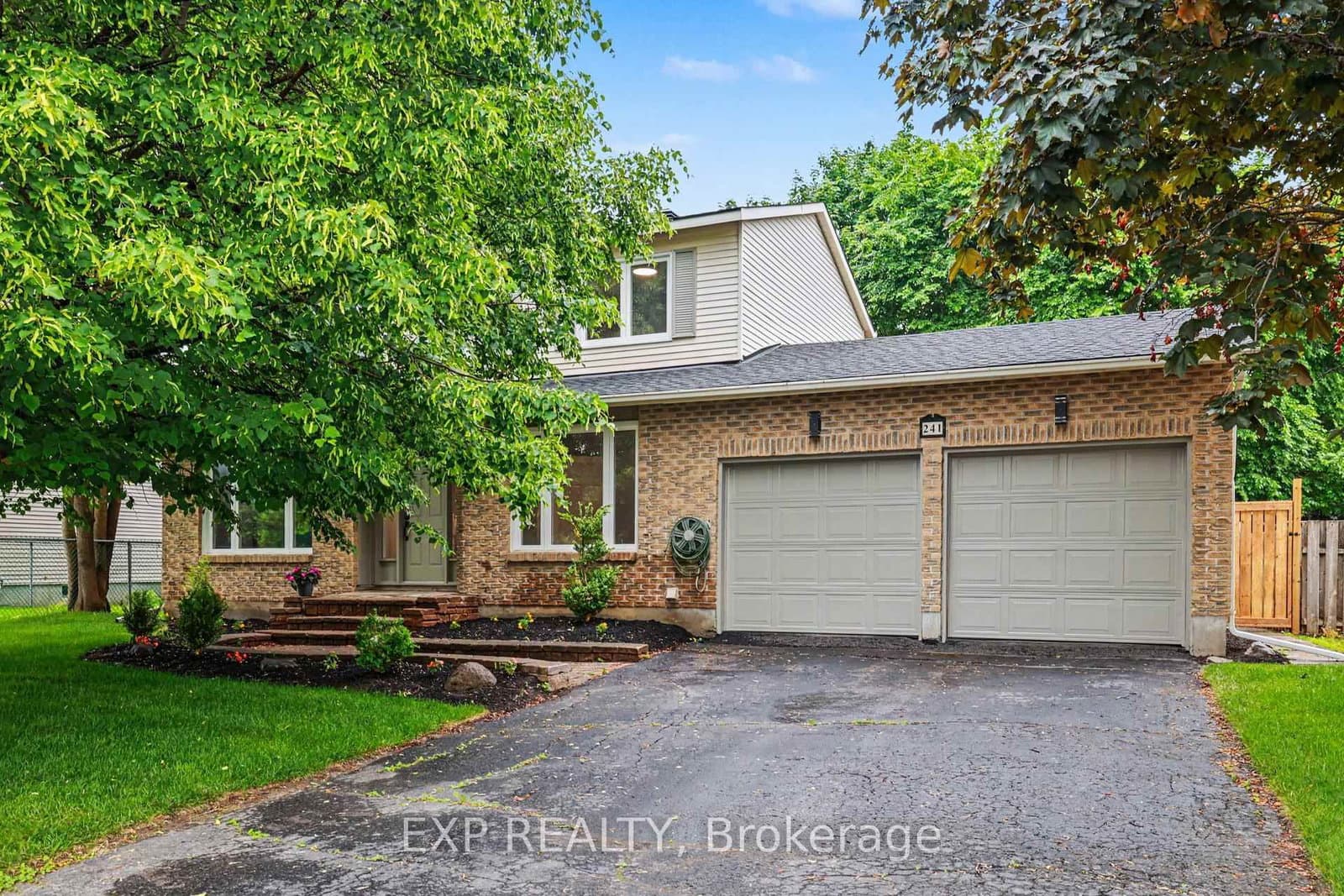 241 Anglehart Avenue, Orleans, ON