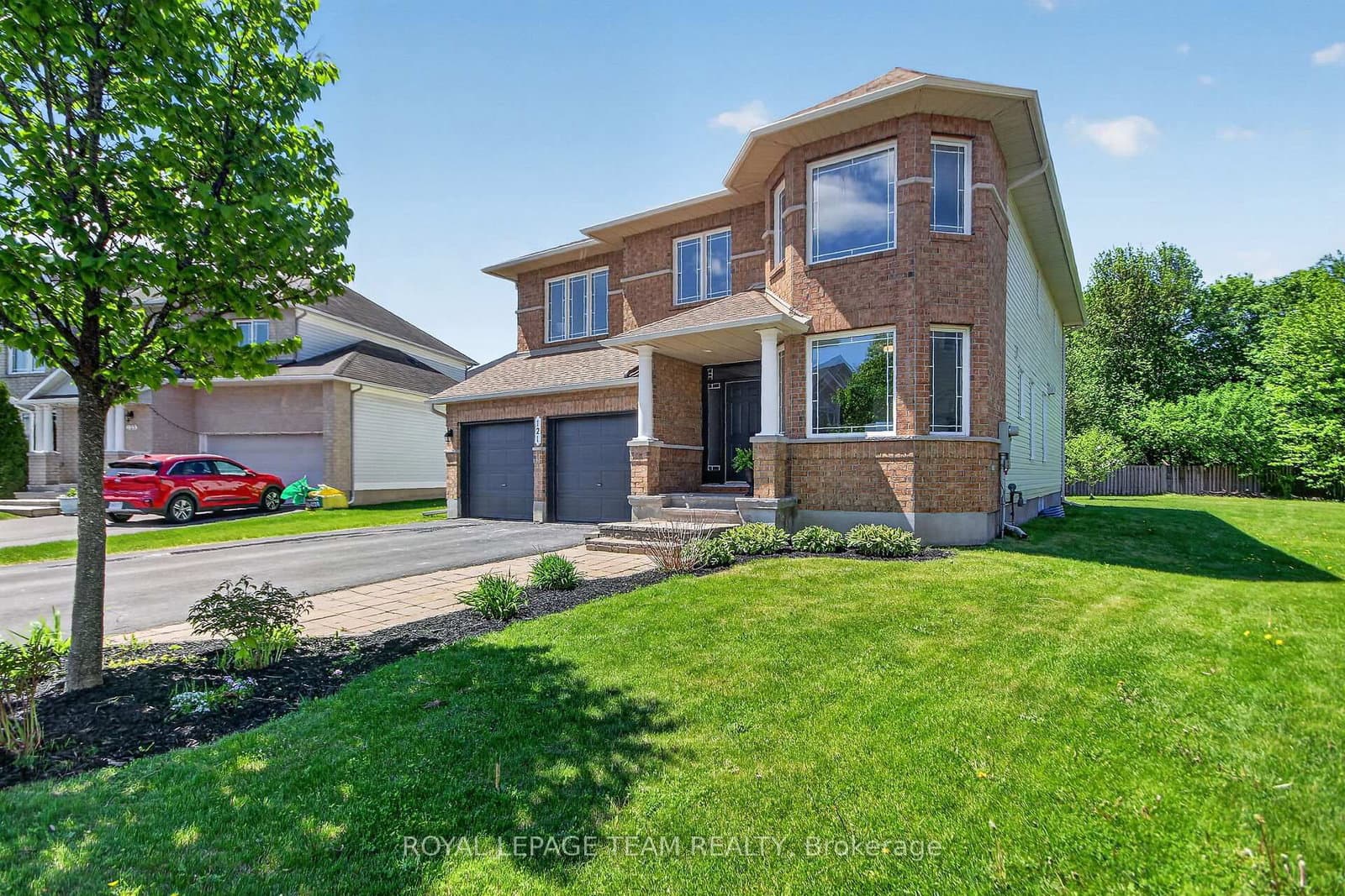 121 Muskego Crescent, Ottawa, ON — photo 2