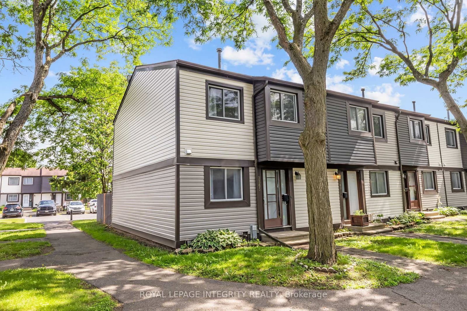 3565 Aladdin Lane, Ottawa, ON