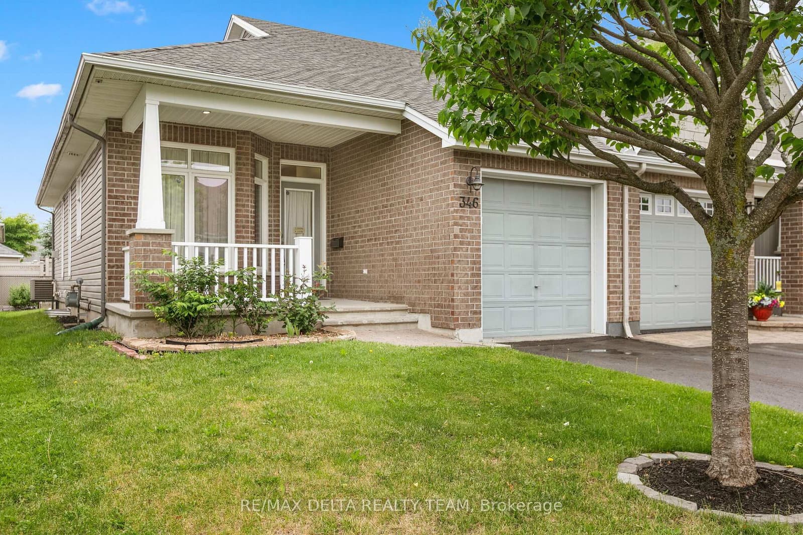 346 Farincourt Crescent, Ottawa, ON