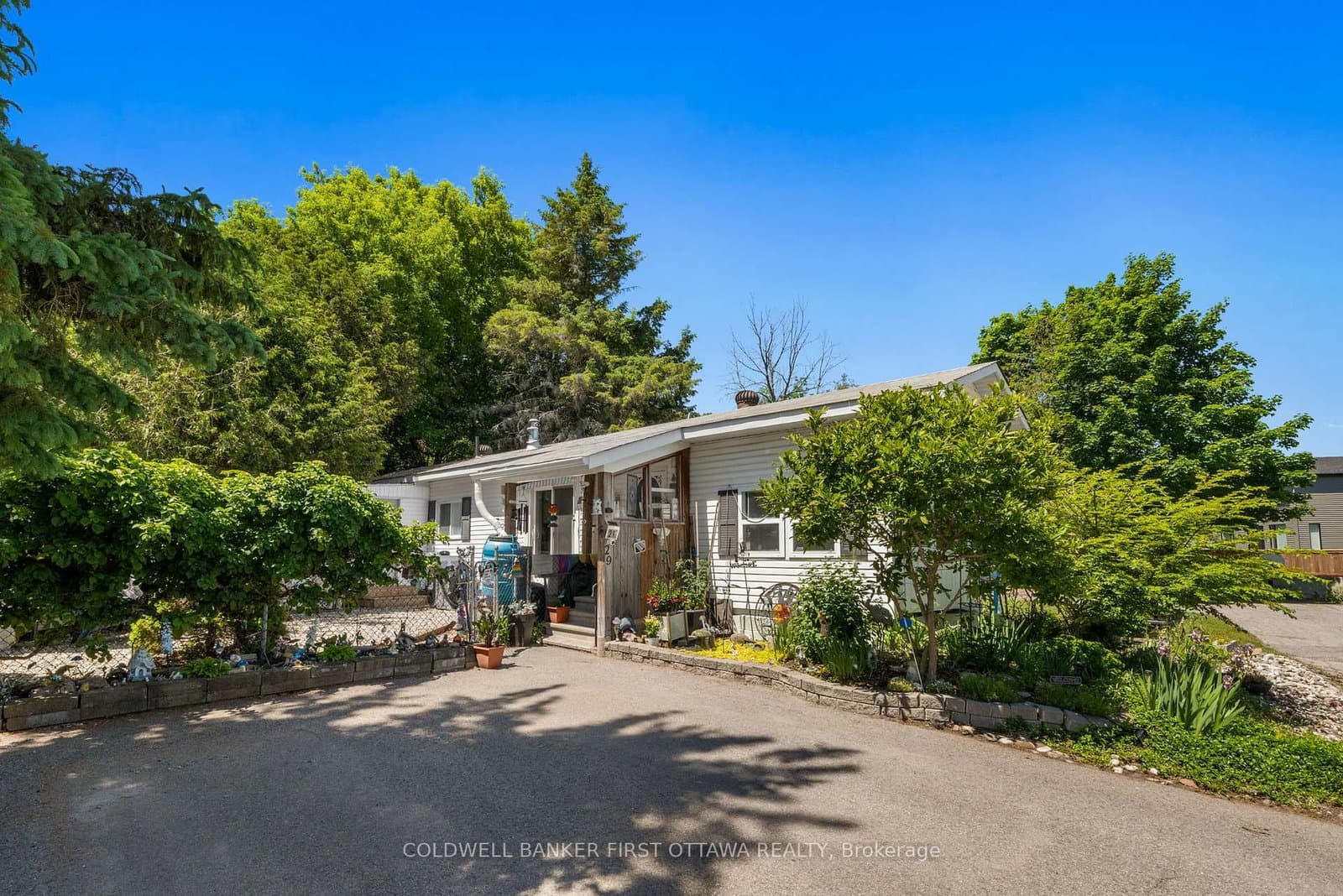 29 Cloverloft Court, Stittsville, ON