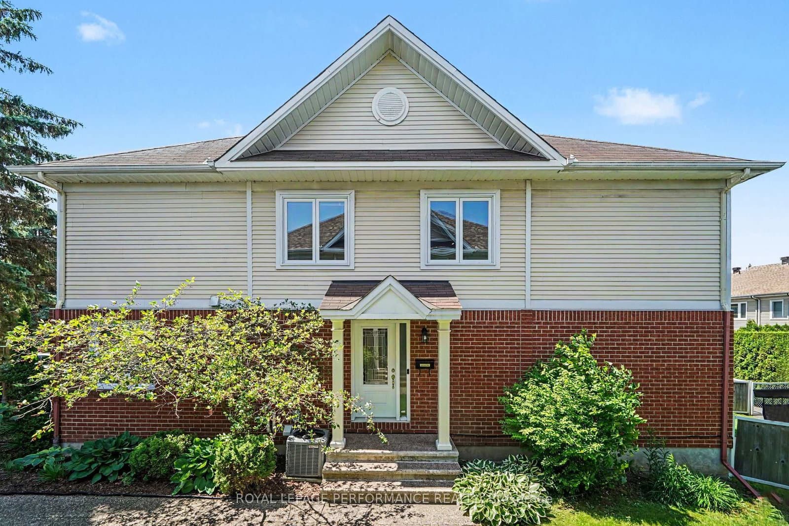 6145 Oak Meadows Drive, Ottawa, ON — photo 3