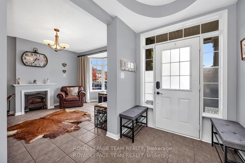200 Kinloch Court, Ottawa, ON — photo 3