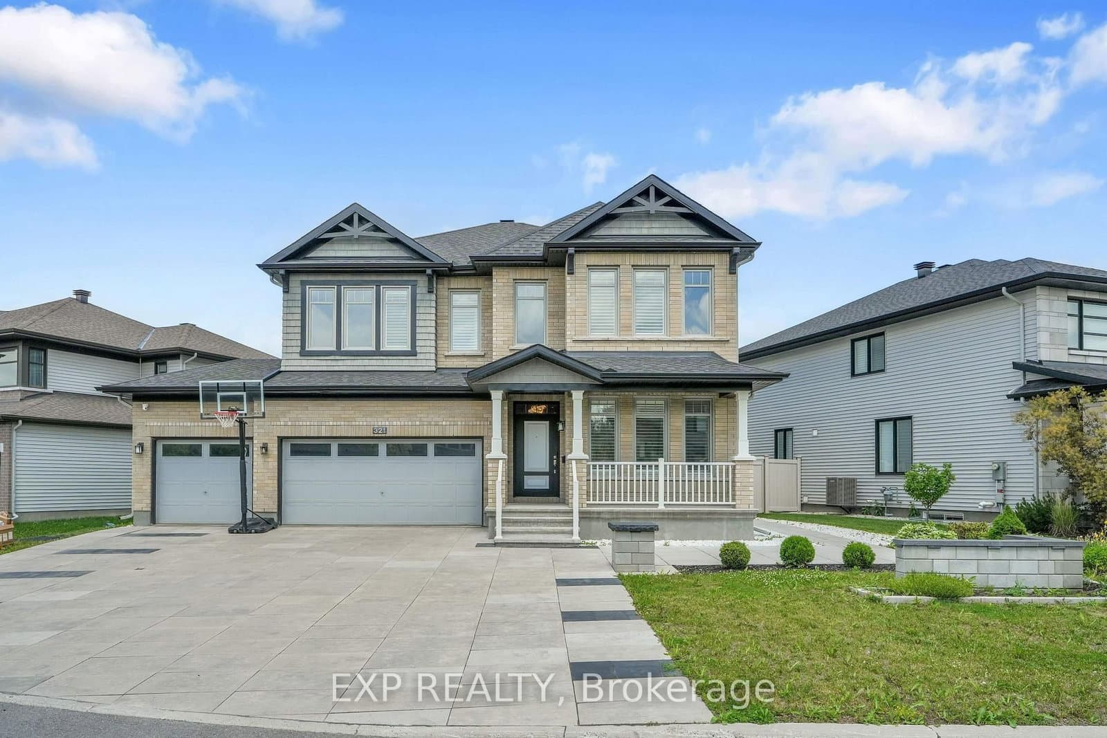 321 Serenade Crescent, Ottawa, ON