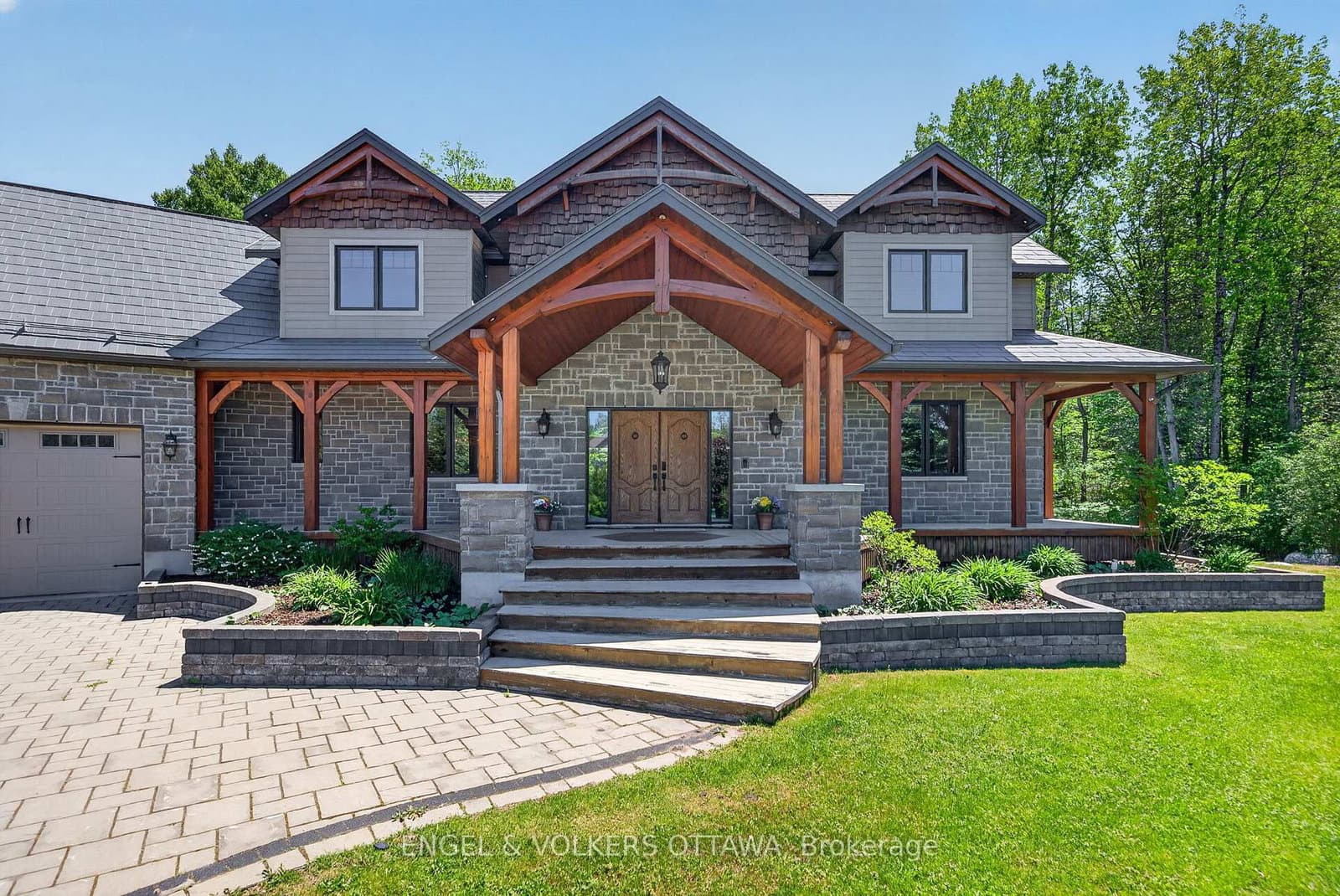 328 Silent Wood Grove, Carp, ON — photo 2
