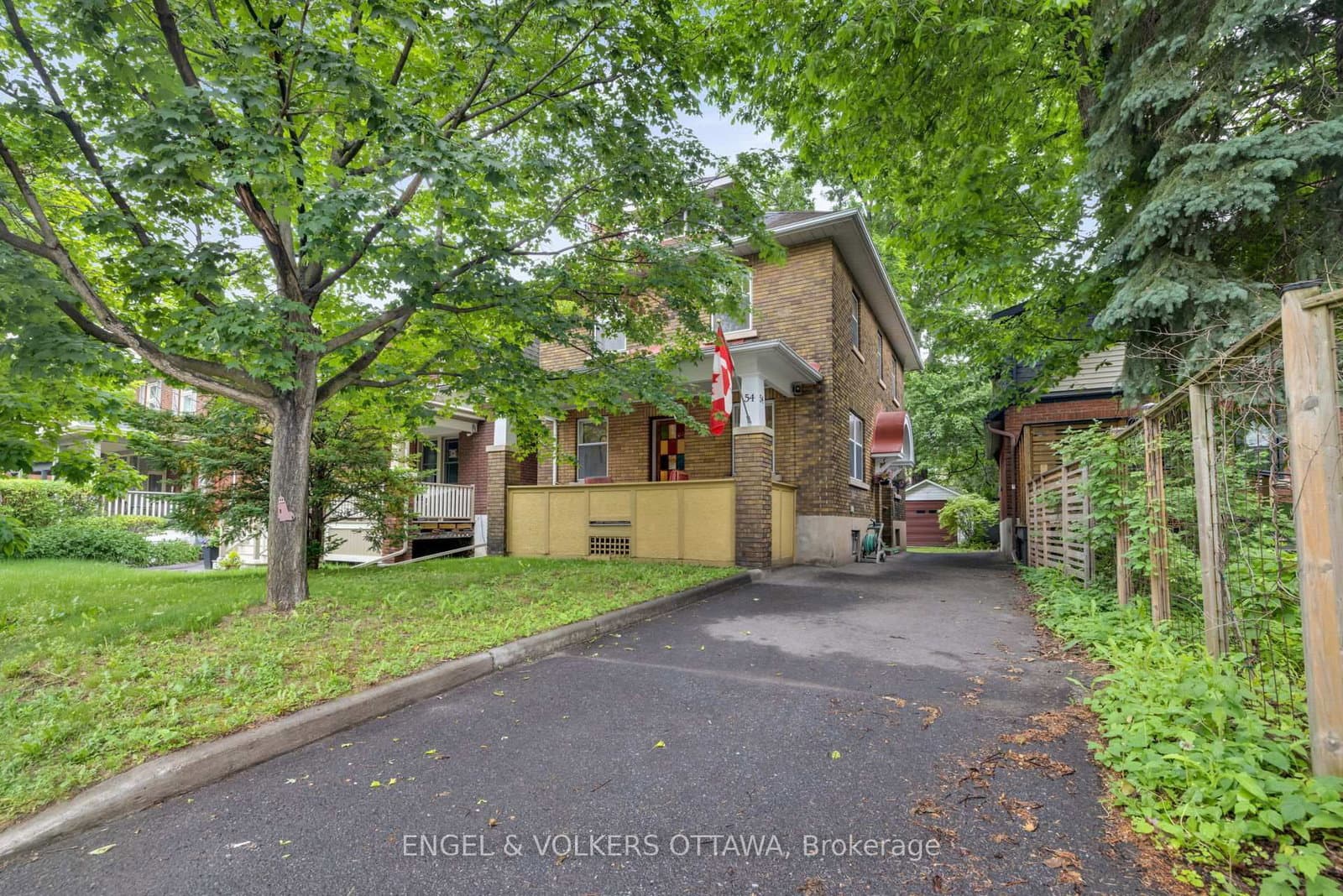 54 Glendale Avenue, Ottawa, ON — photo 2