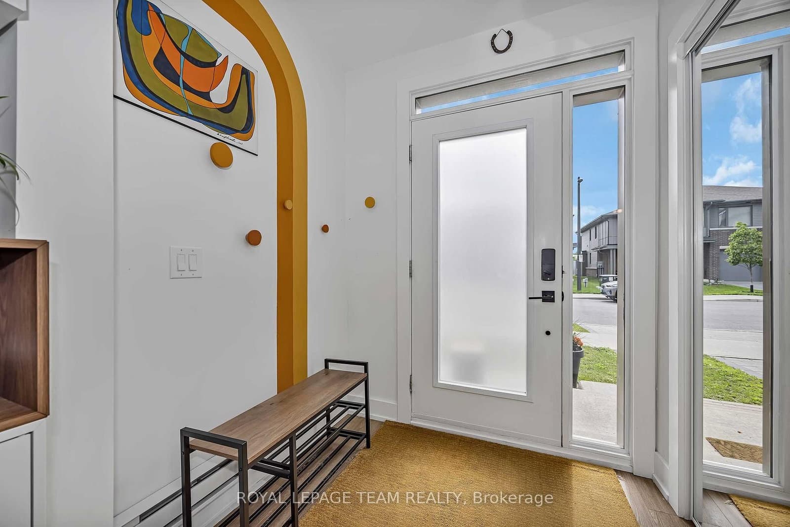 305 Squadron Crescent, Ottawa, ON — photo 3