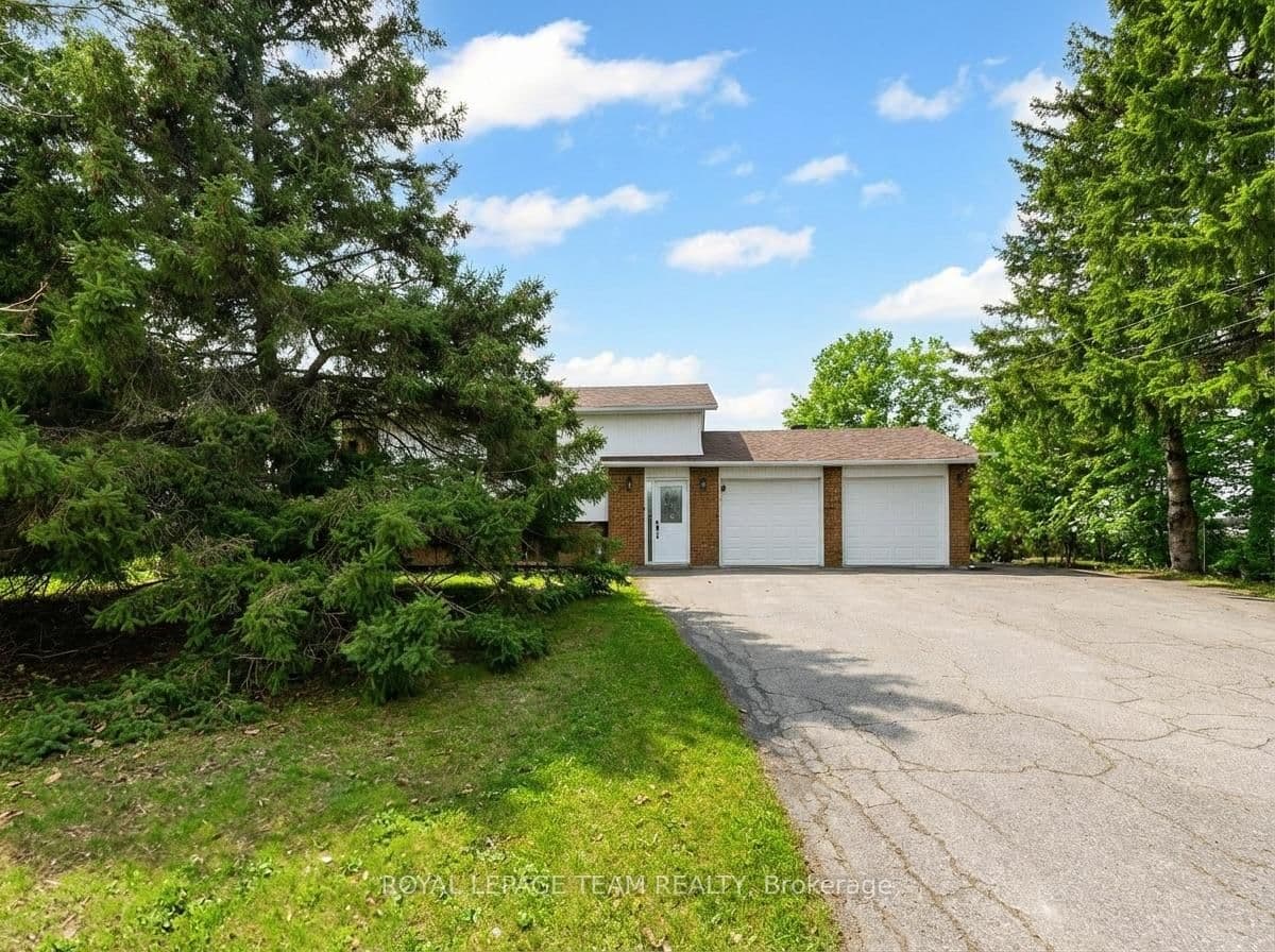 1386 Johnston Drive, Ottawa, ON