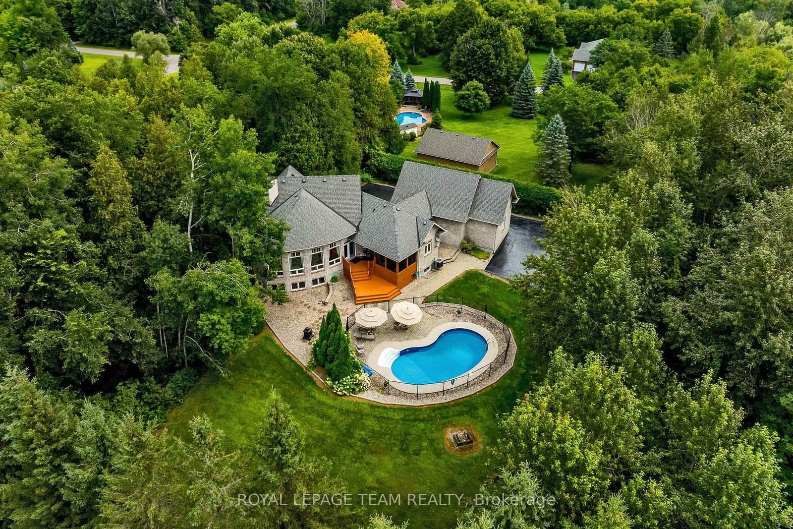 6196 Deermeadow Drive, Ottawa, ON — photo 3