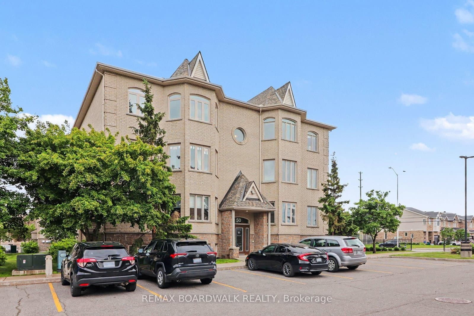 7 - 50 Briargate Private, Ottawa, ON — photo 3