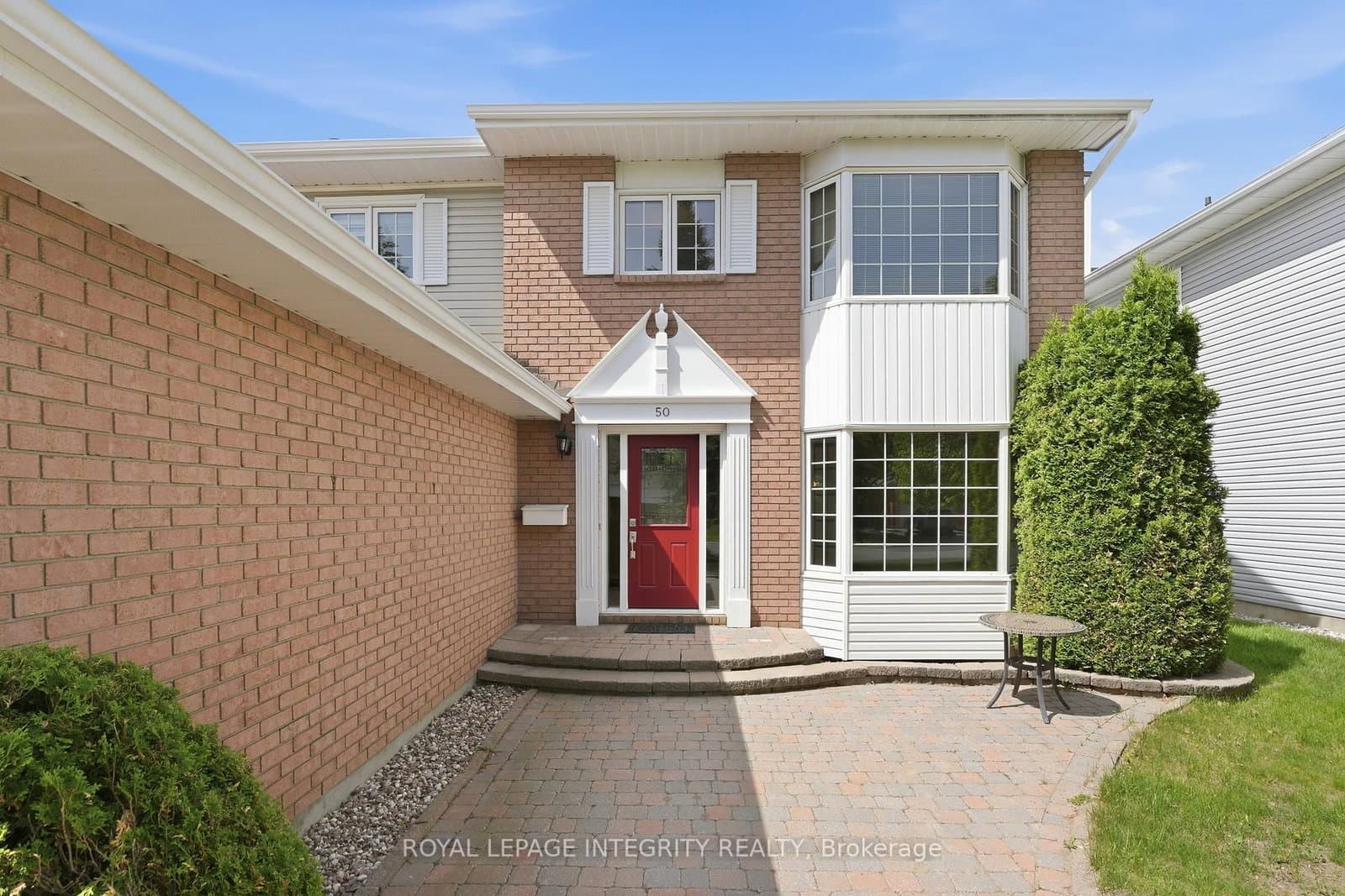 50 Bramble Wood Crescent, Kanata, ON — photo 2