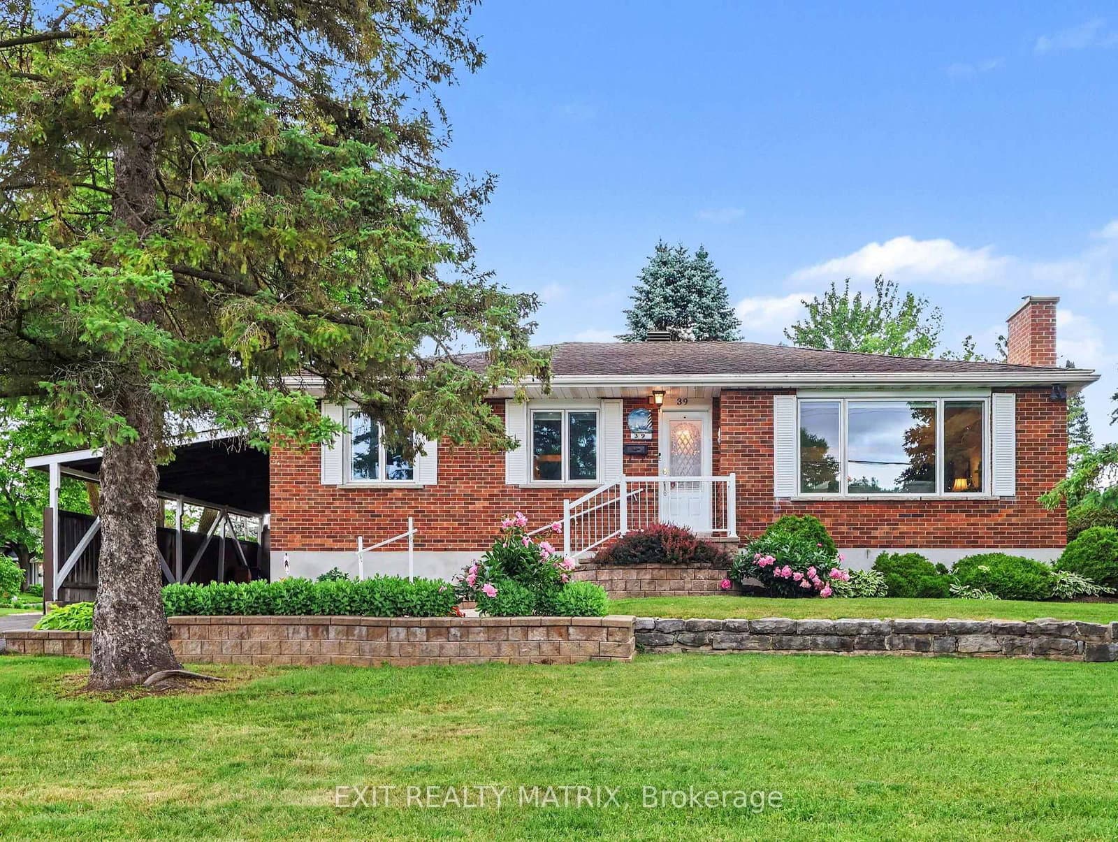 39 Tauvette Street, Ottawa, ON