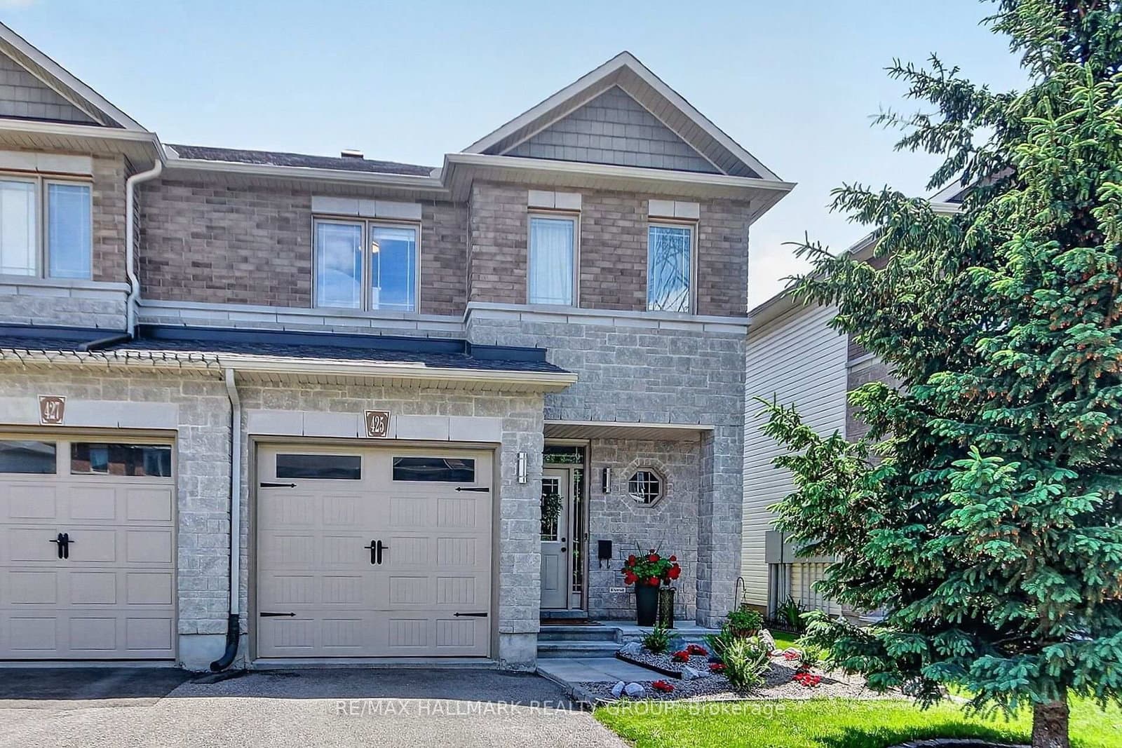 425 Barrick Hill Road, Ottawa, ON