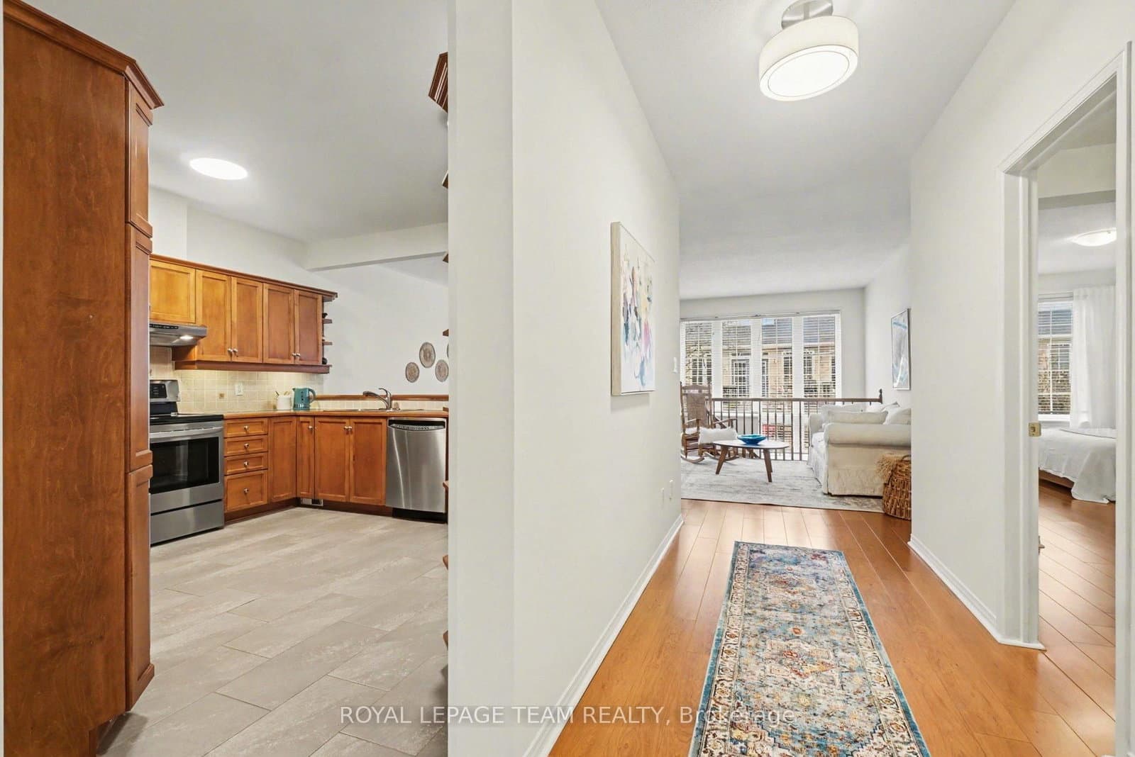 25 Sawchuk Terrace, Ottawa, ON — photo 2