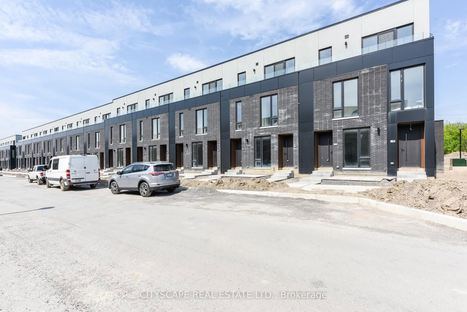 92 - 92 Everett Common, St. Catharines, ON
