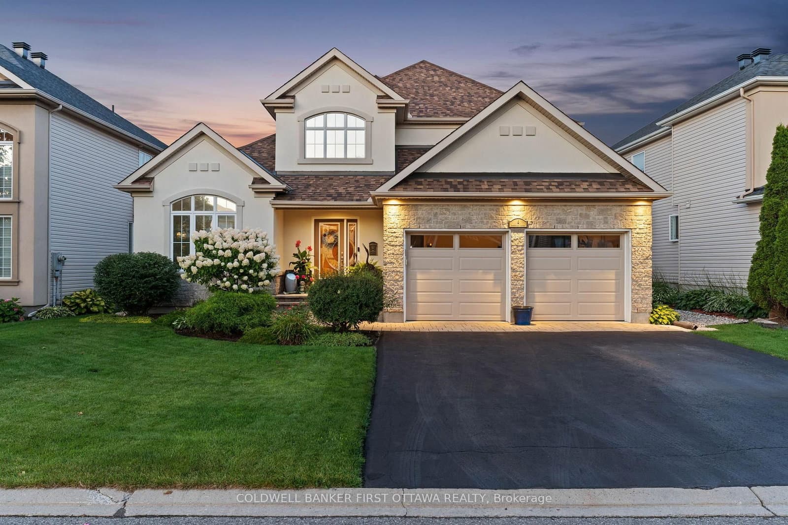 6 Blackshire Circle, Ottawa, ON