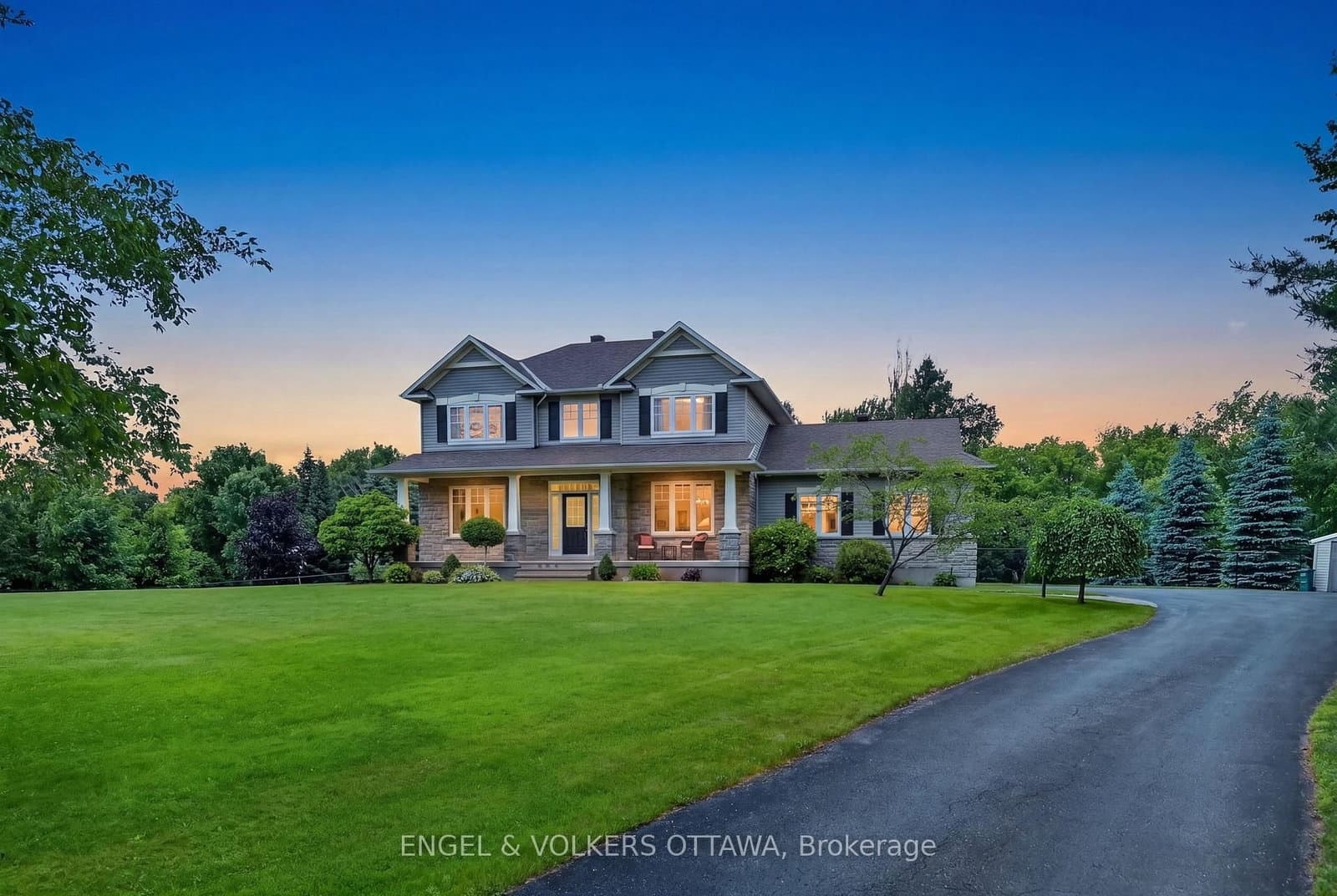 1599 Landel Drive, Kanata, ON