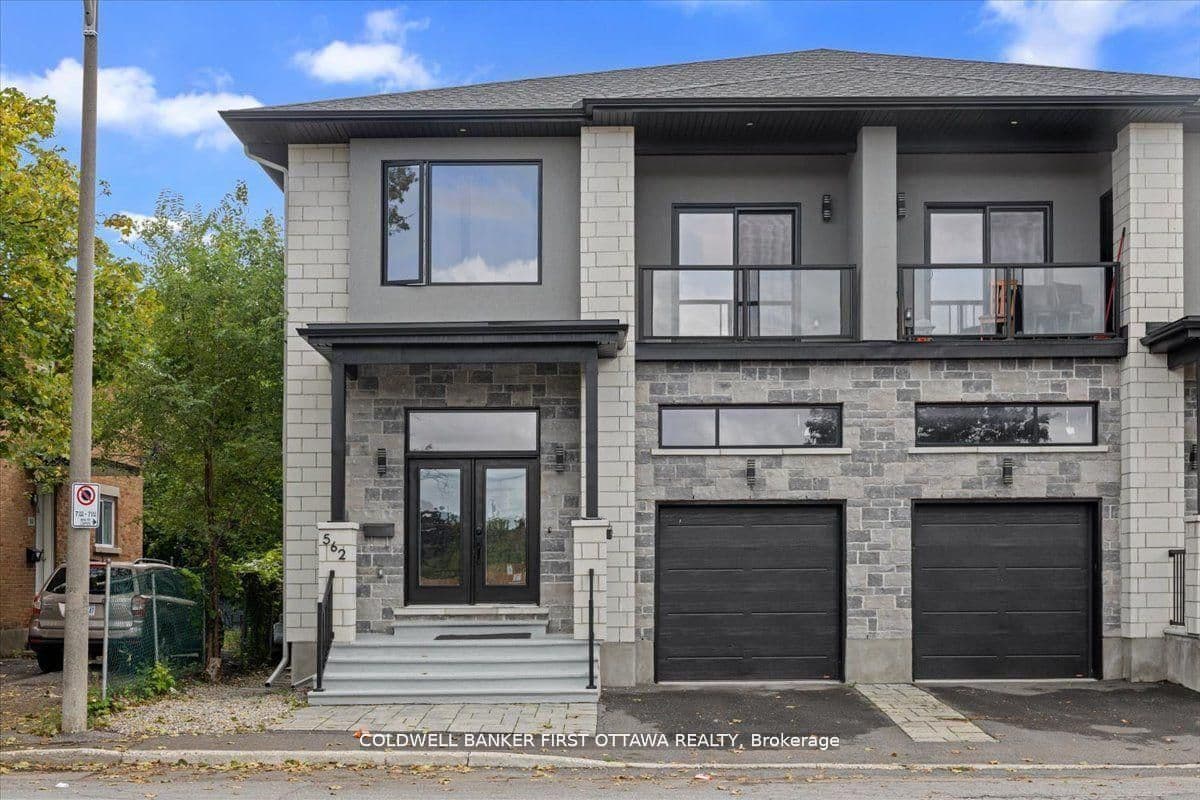 562 QUEEN MARY Street, Ottawa, ON