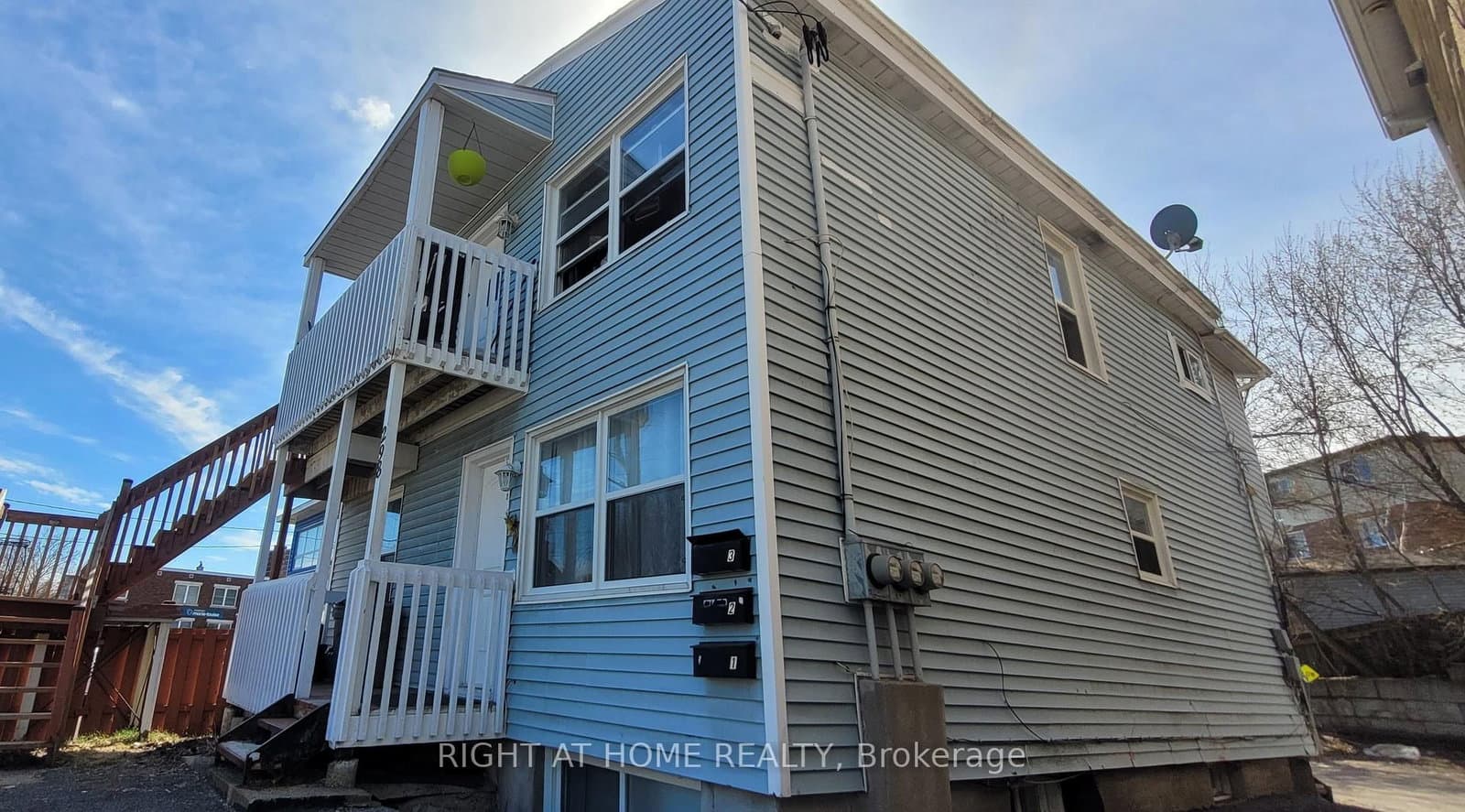 298 Montfort Street, Ottawa, ON — photo 2