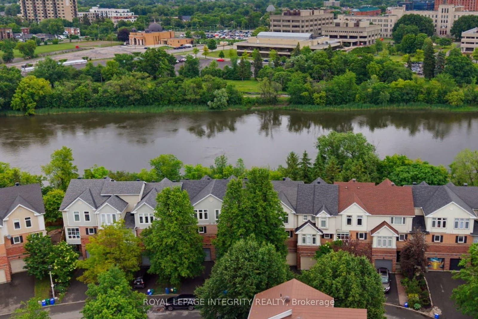 81 Robinson Avenue, Ottawa, ON — photo 2