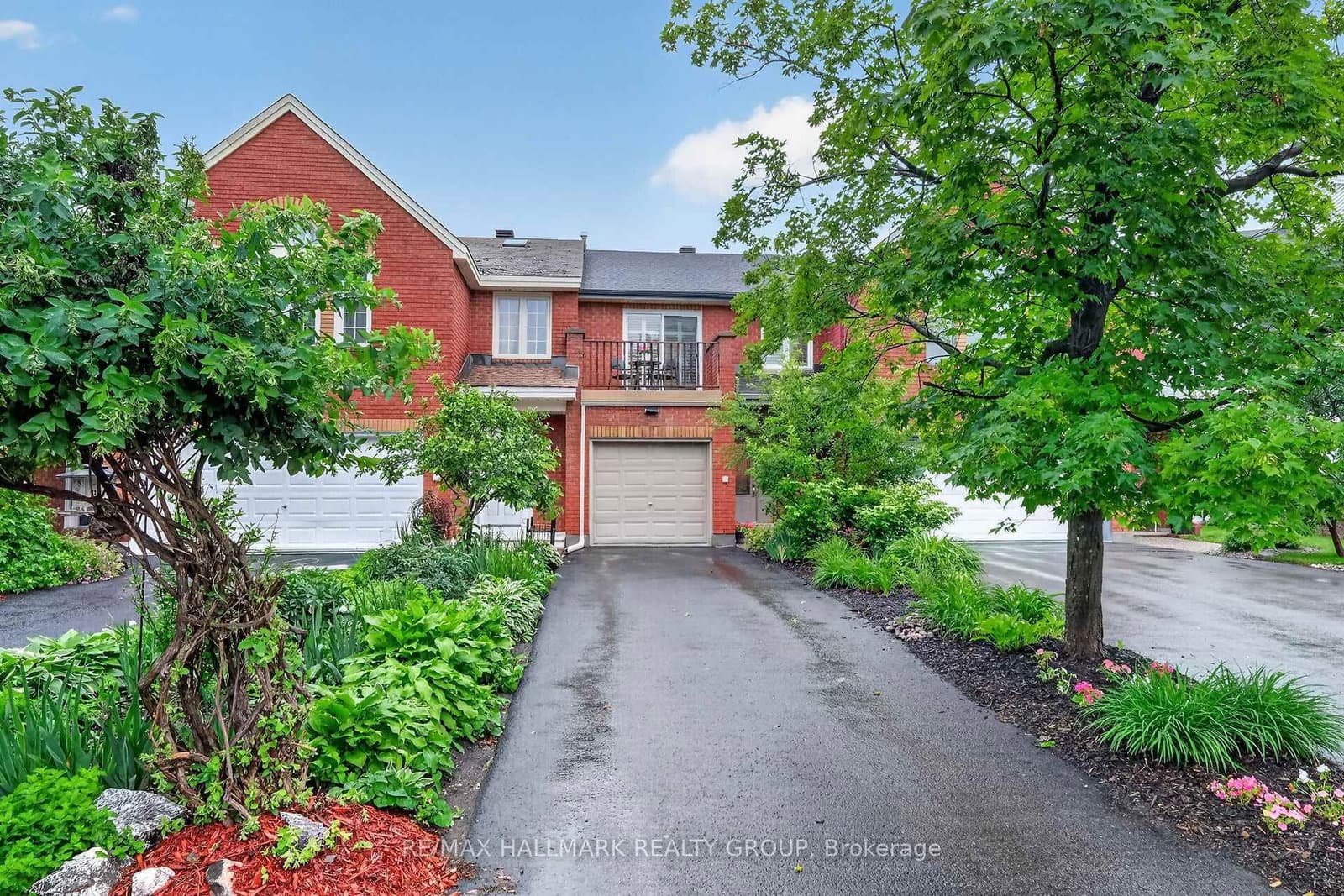 162 Dunbarton Court, Ottawa, ON