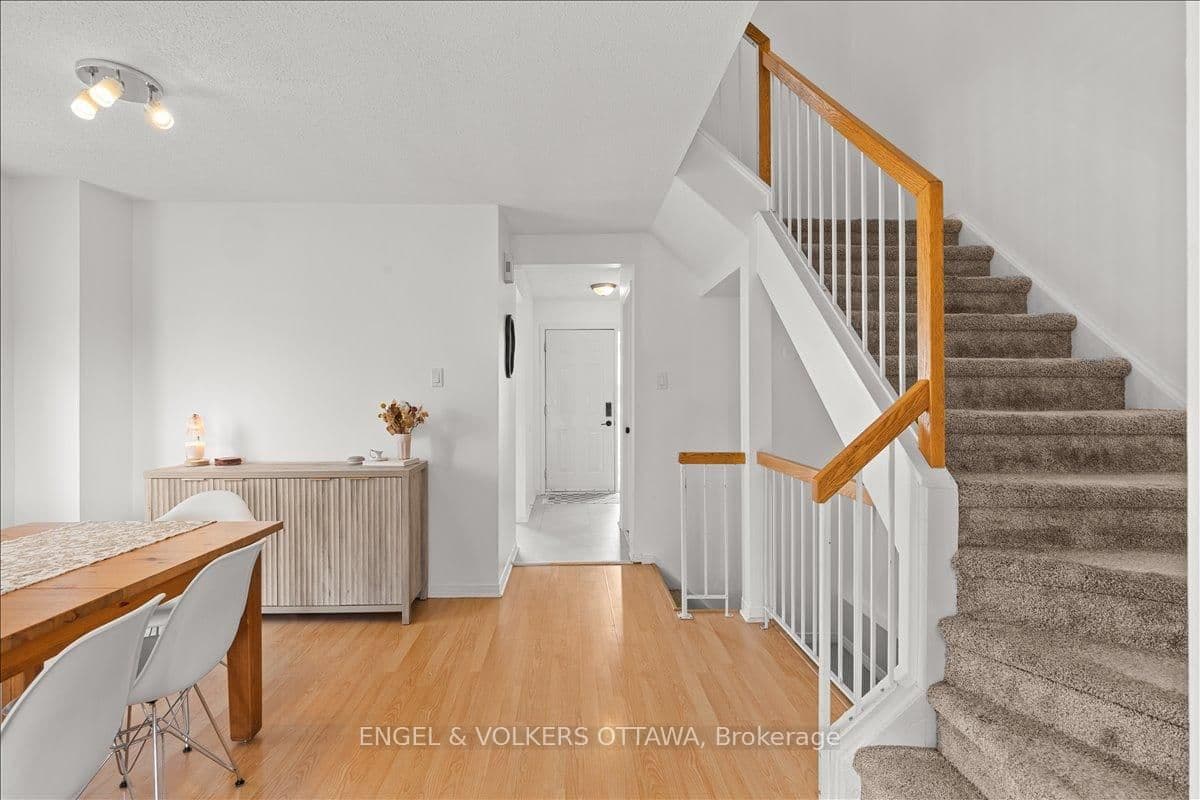 54 - 956 Cookshire Crescent, Ottawa, ON — photo 3