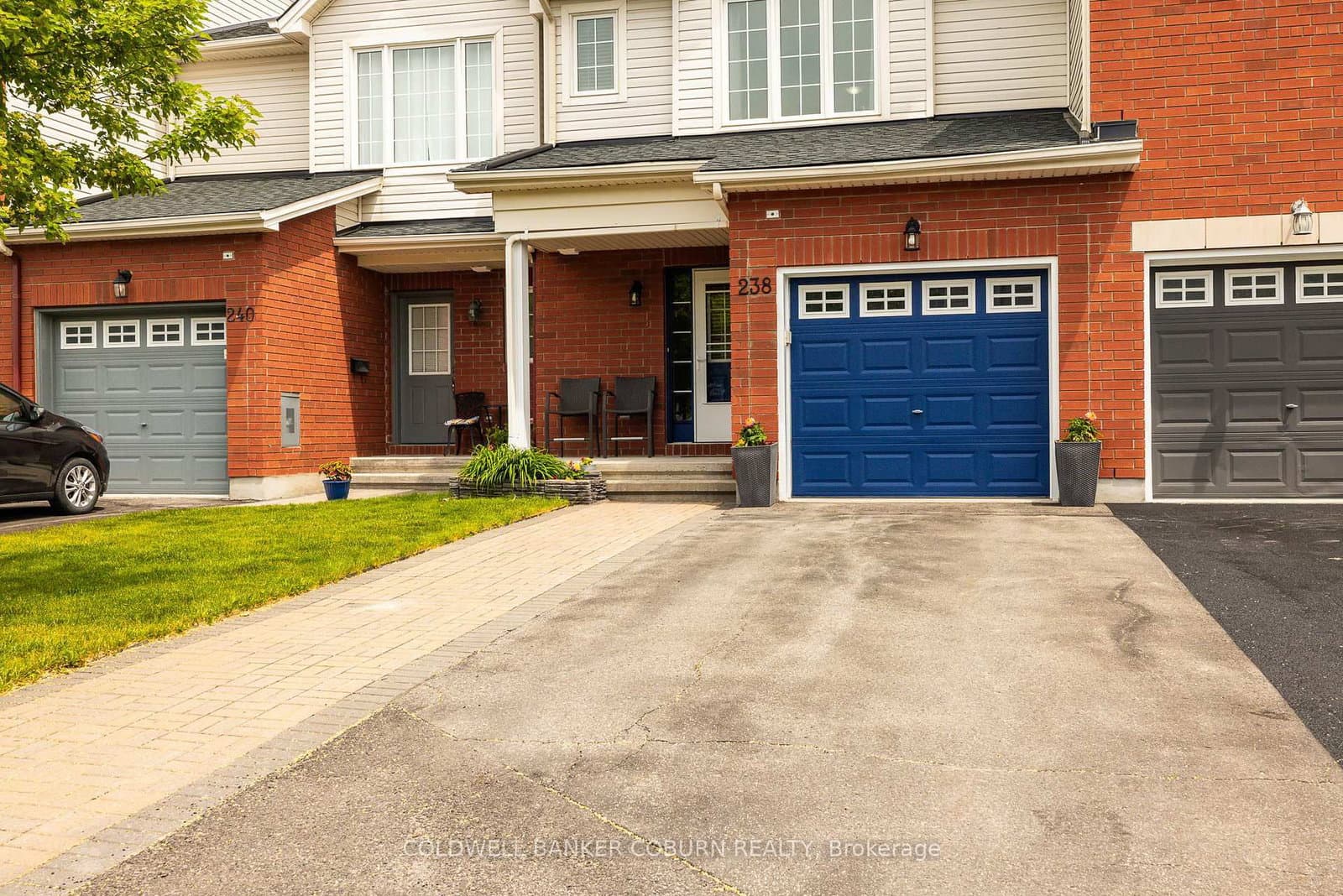 238 Arrita Street, Ottawa, ON — photo 2