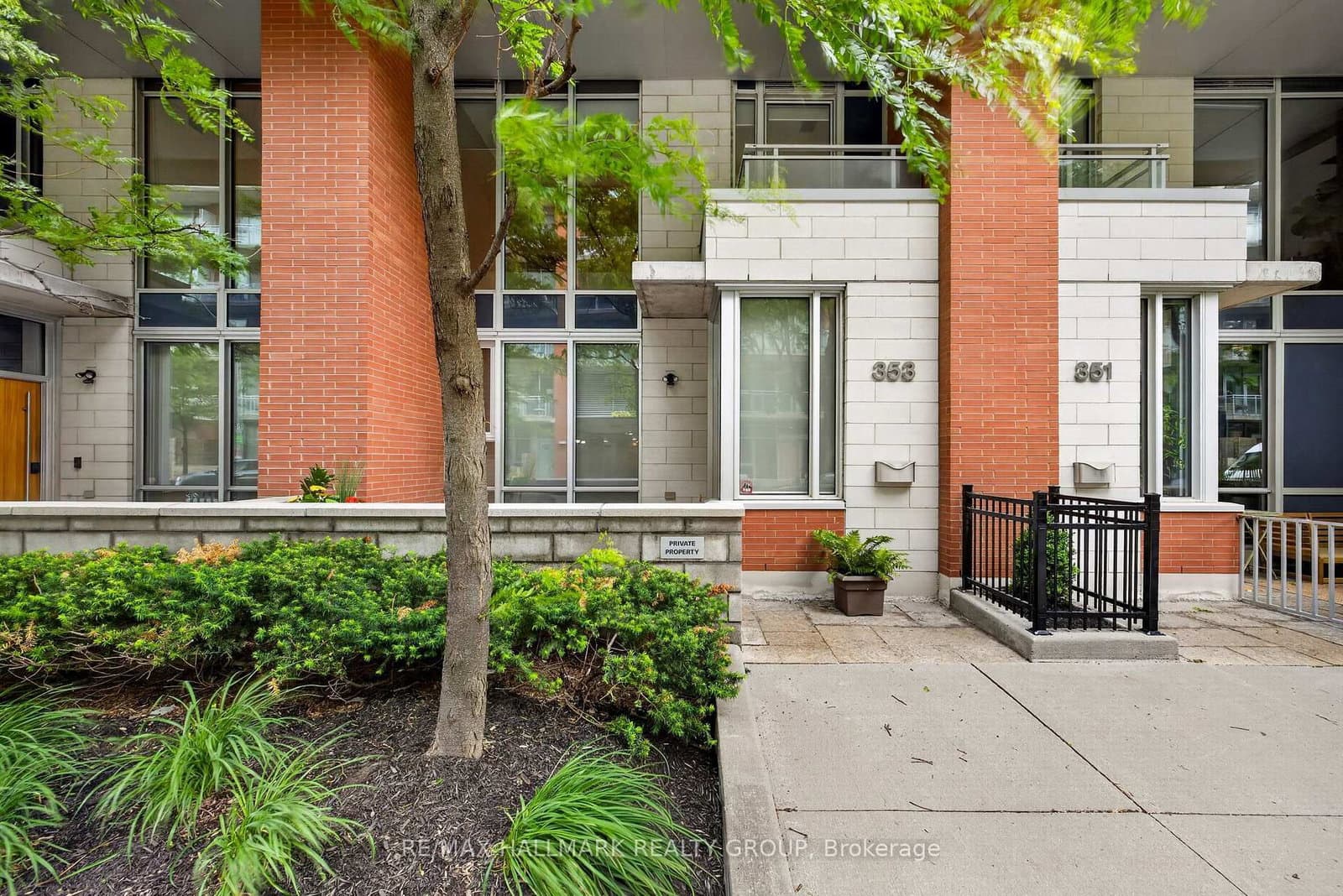 353 McLeod Street, Ottawa, ON