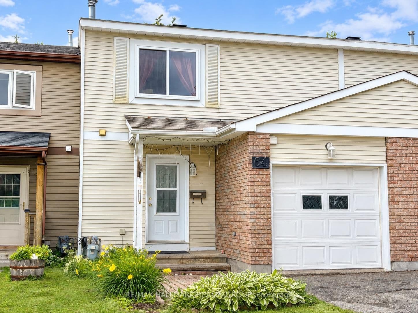64 EXETER Drive, Ottawa, ON — photo 2