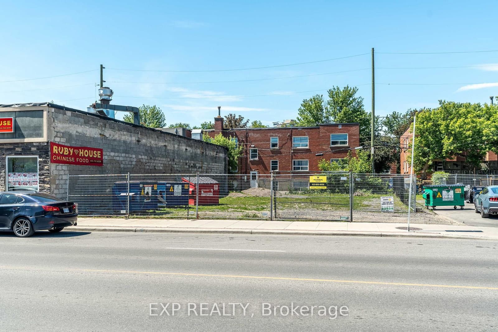 81 Montreal Road, Ottawa, ON — photo 2