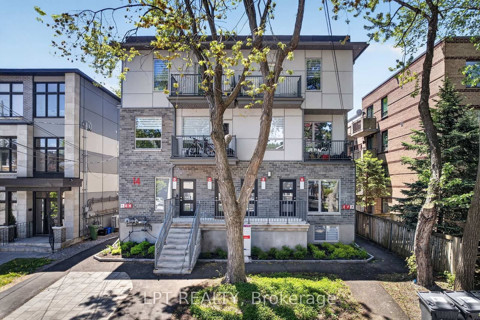 14 Stevens Avenue, Ottawa, ON — photo 2