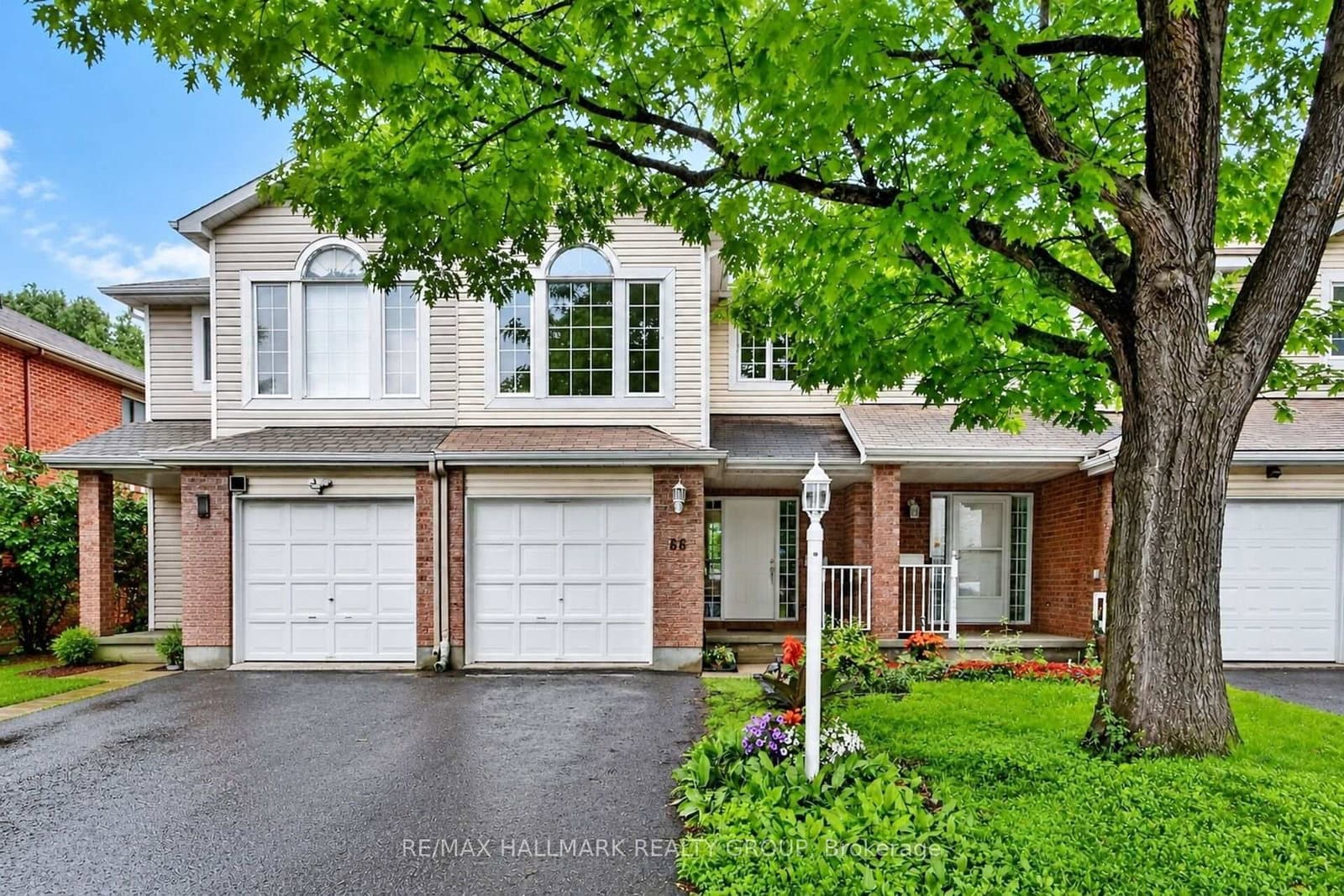66 Woodgate Way, Ottawa, ON
