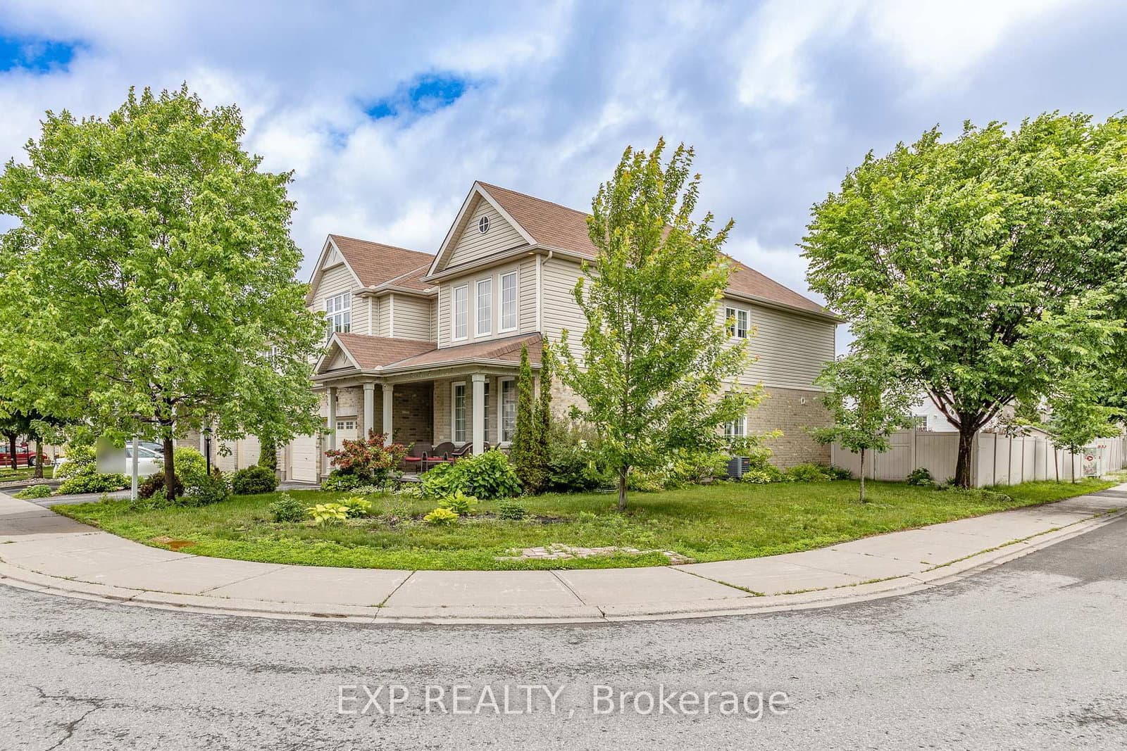 167 Chenoa Way, Ottawa, ON — photo 2