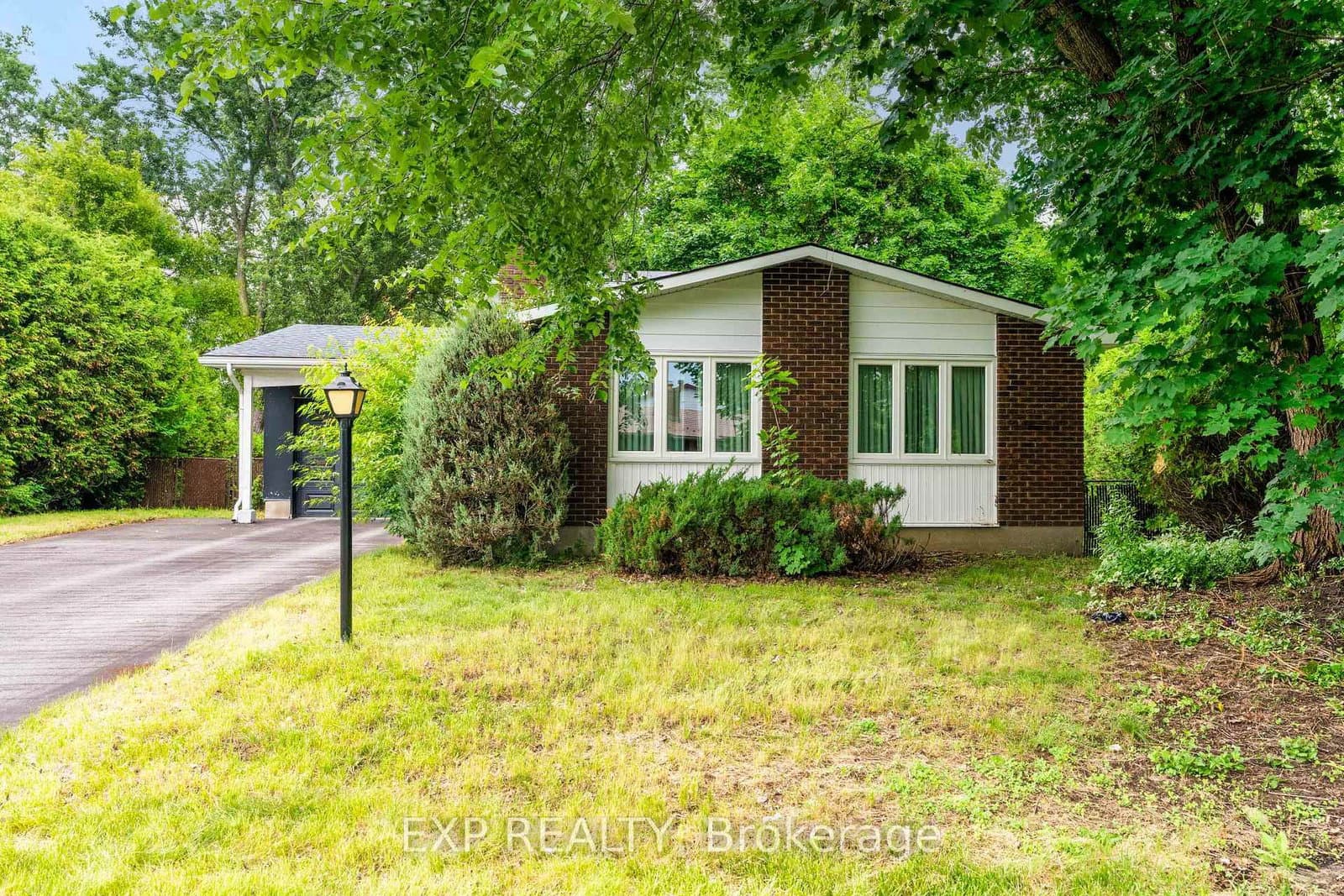 167 Withrow Avenue, Ottawa, ON — photo 2