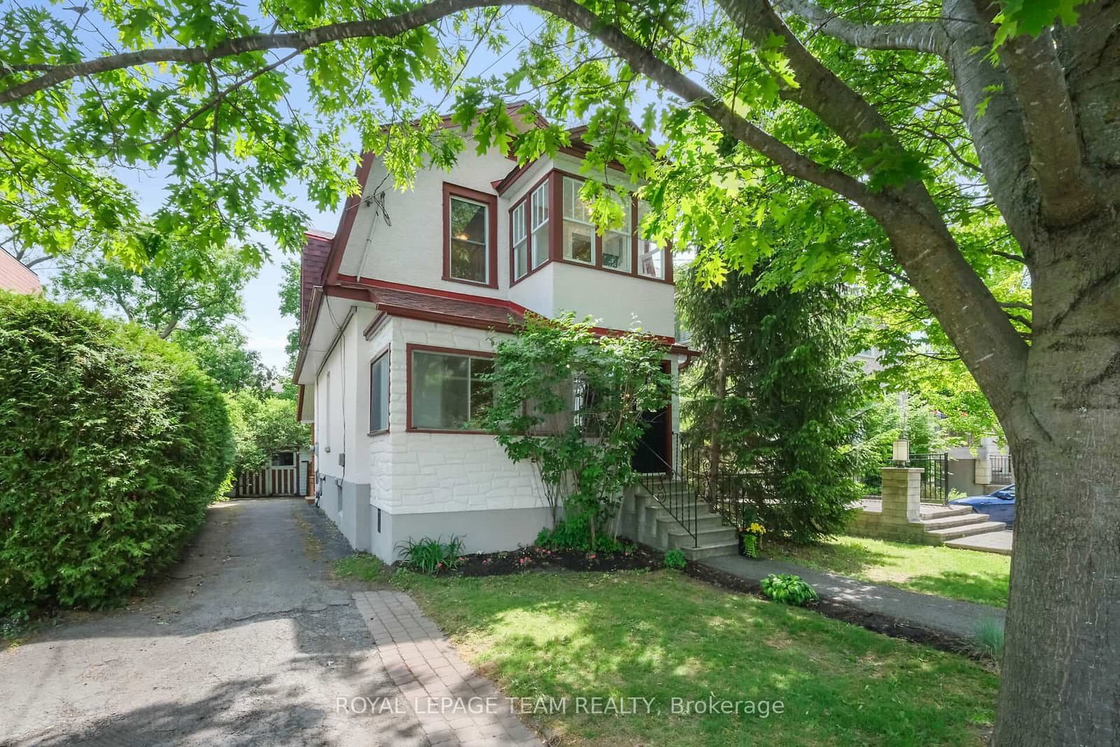 525 Cole Avenue, Ottawa, ON