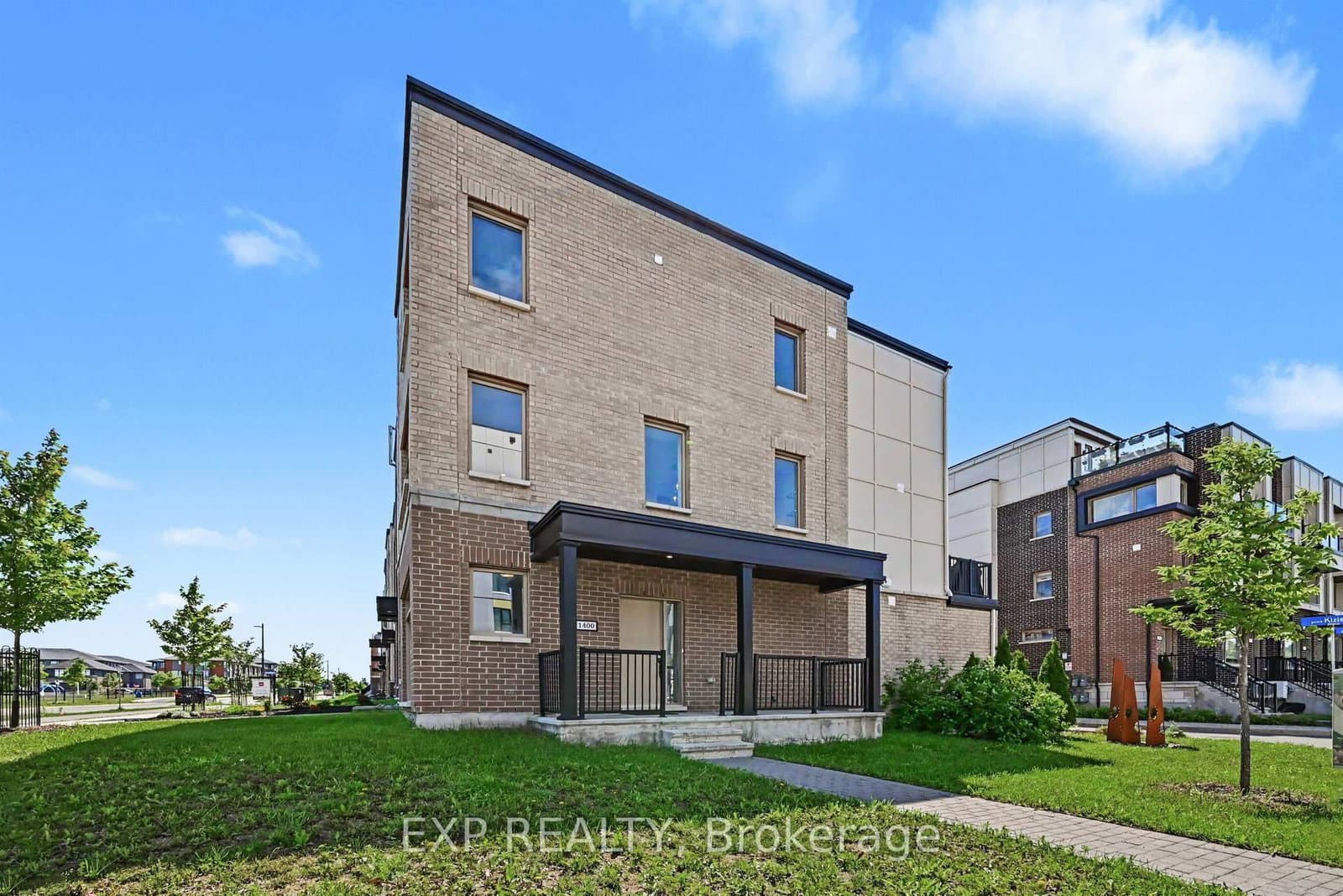 1400 Hemlock Road, Ottawa, ON — photo 2