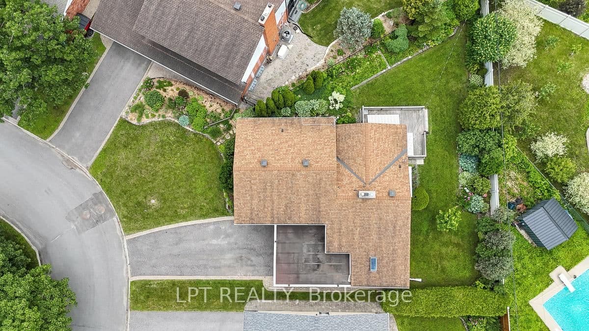 1772 Dunkirk Crescent, Ottawa, ON — photo 3